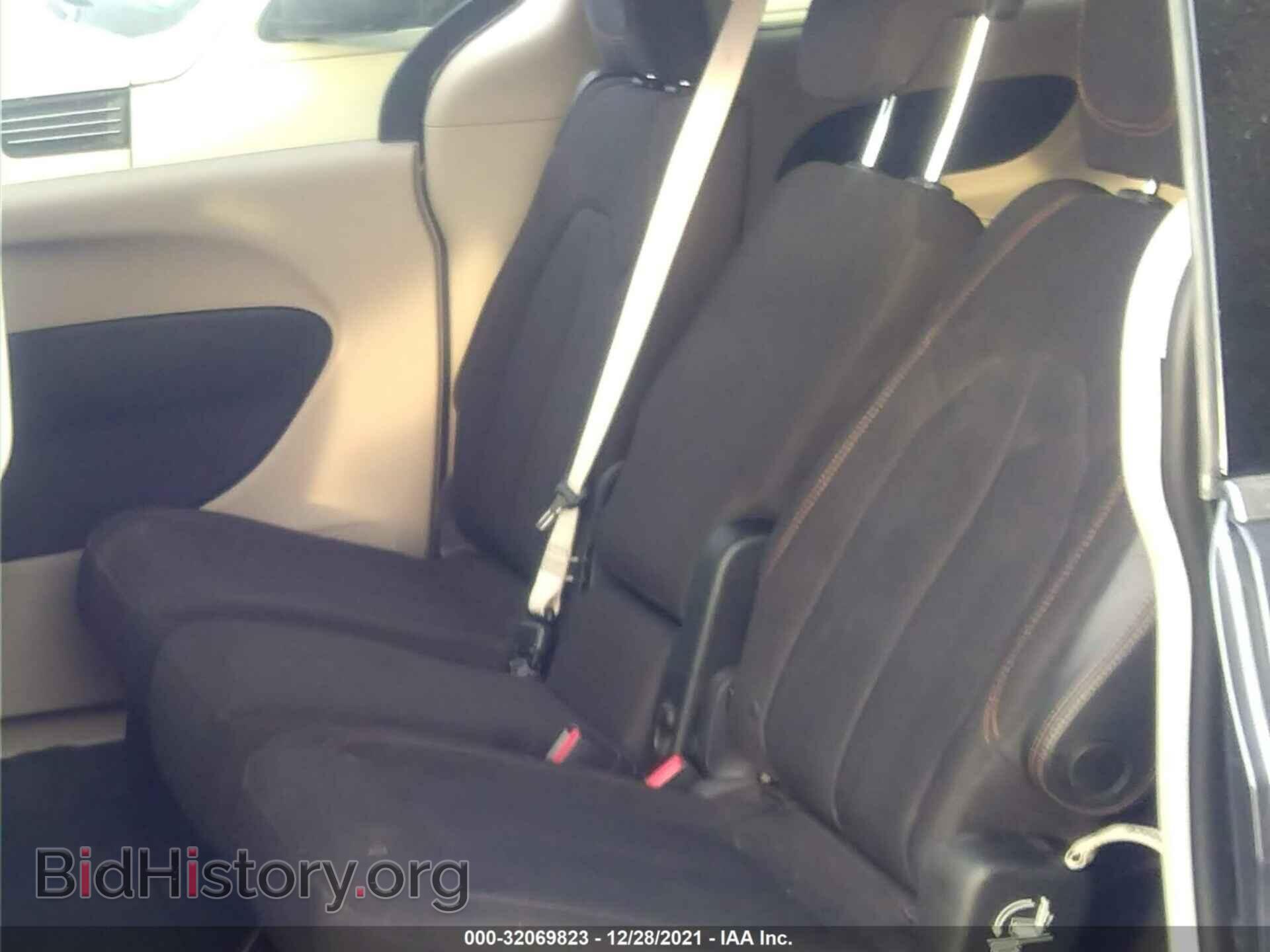 2017 CHRYSLER PACIFICA - VIN: 2C4RC1DG3HR603067 - Фото 8