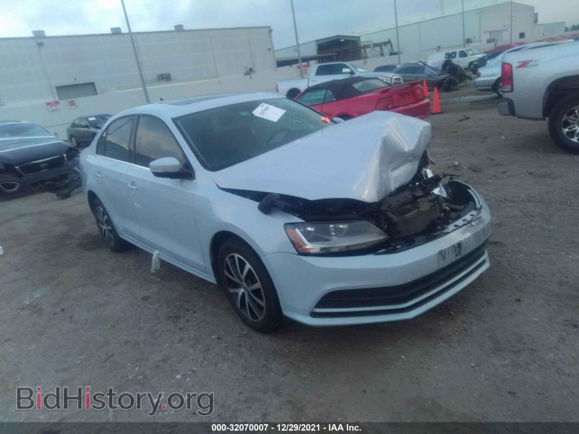Photo 3VWDB7AJ1HM363330 - VOLKSWAGEN JETTA 2017