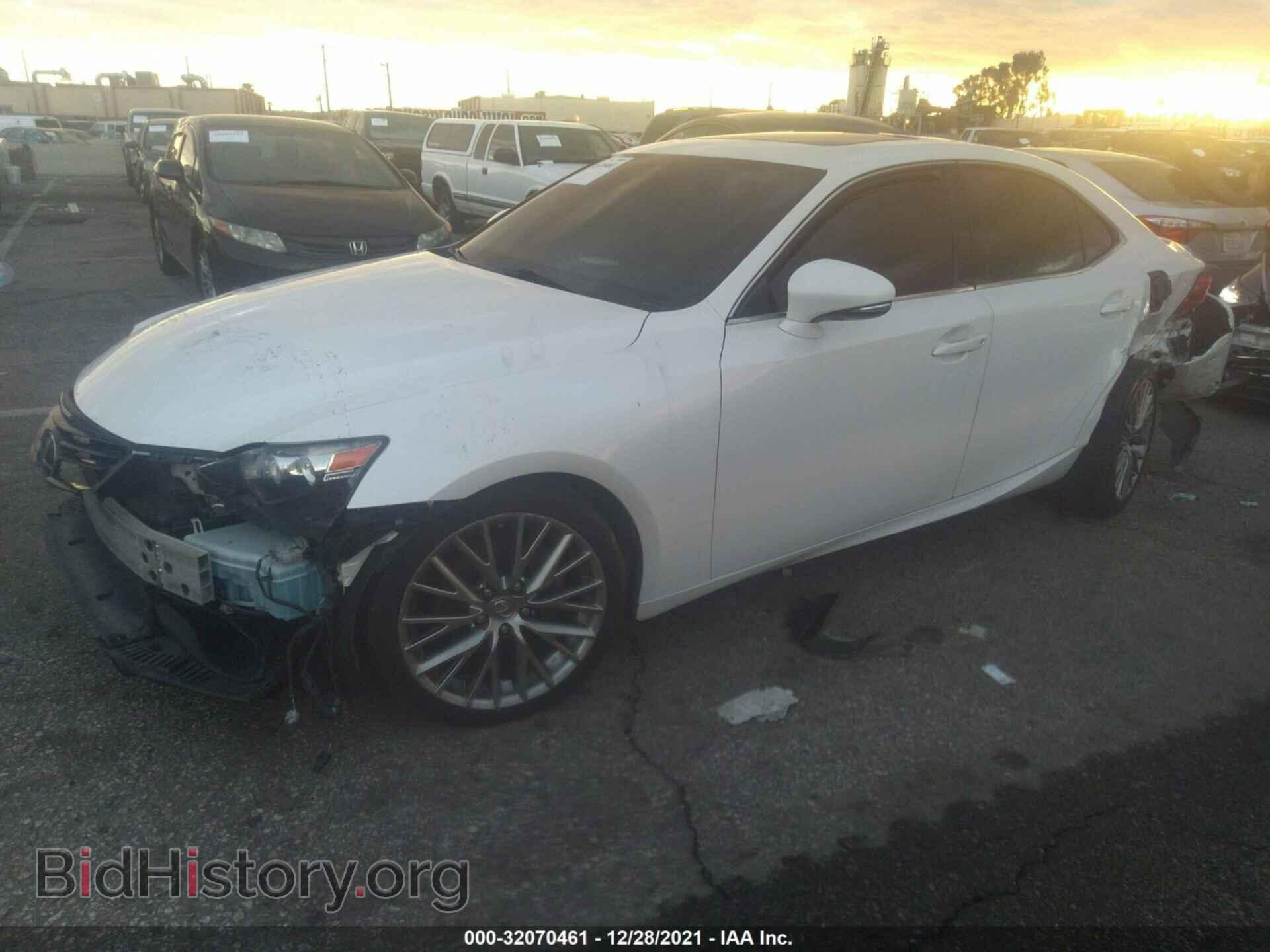 2014 LEXUS IS 250 - VIN: JTHBF1D21E5019349 - Фото 2