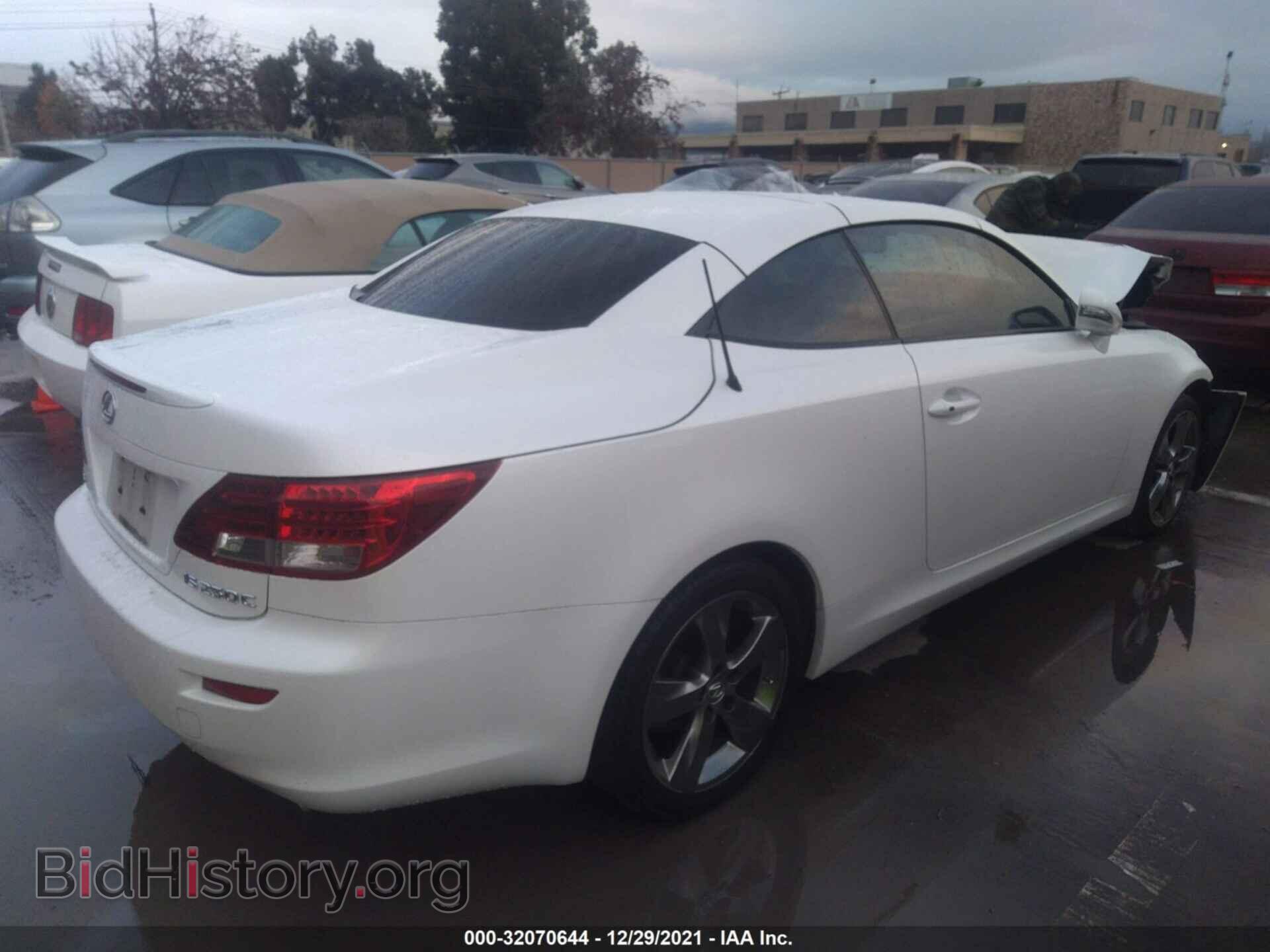 2010 LEXUS IS 250C - VIN: JTHFF2C27A2511016 - Фото 4