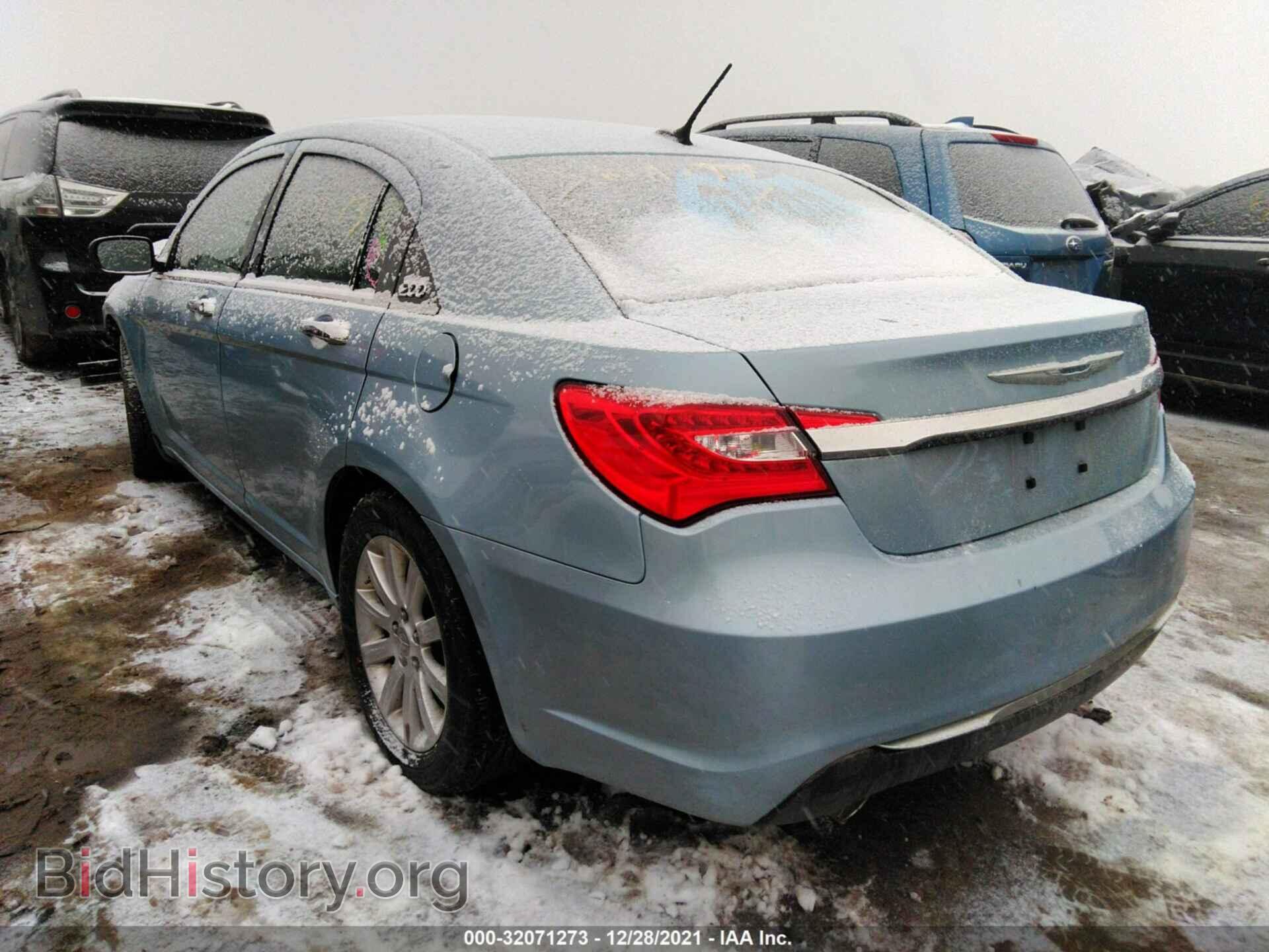 2013 CHRYSLER 200 - VIN: 1C3CCBCG8DN723455 - Photo 3