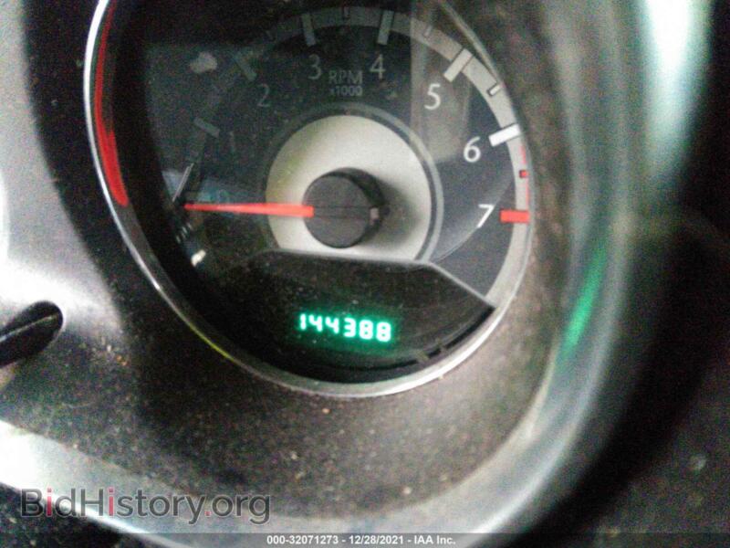 2013 Chrysler 200 (VIN 1C3CCBCG8DN723455) — фото 7 из 10