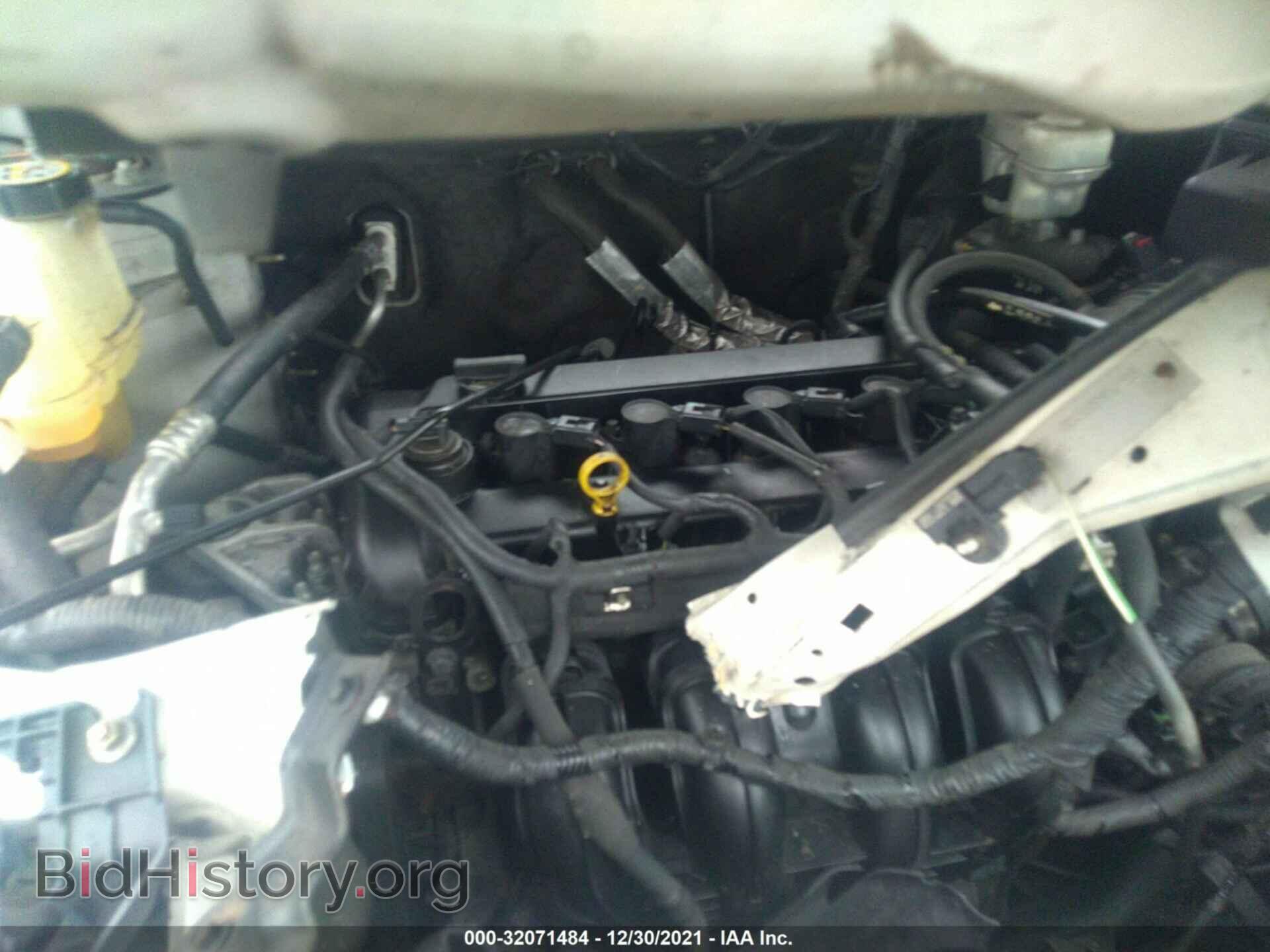 2011 FORD ESCAPE - VIN: 1FMCU0C76BKA96083 - Фото 10