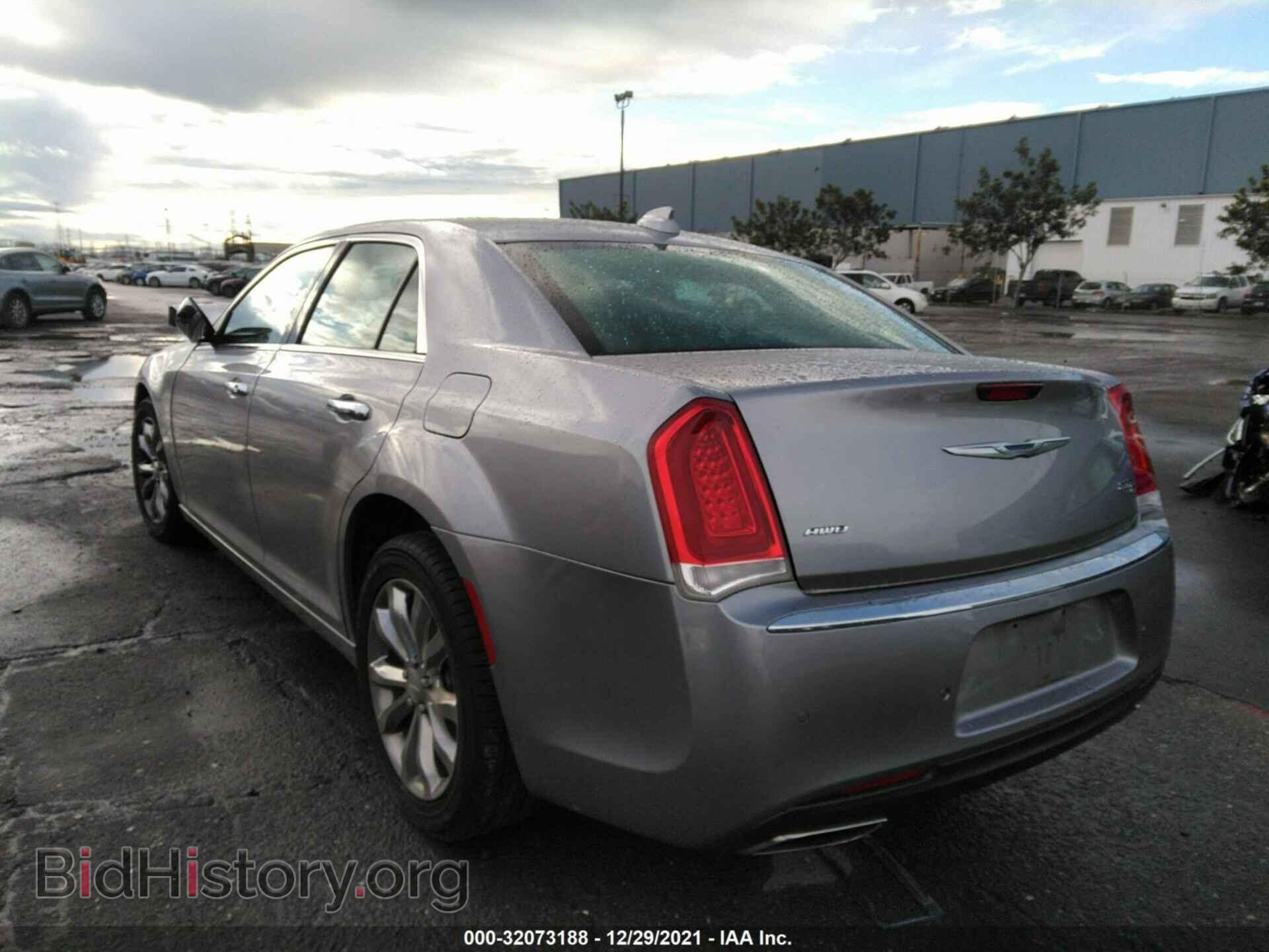 2015 CHRYSLER 300 - VIN: 2C3CCAKG7FH831203 - Фото 3