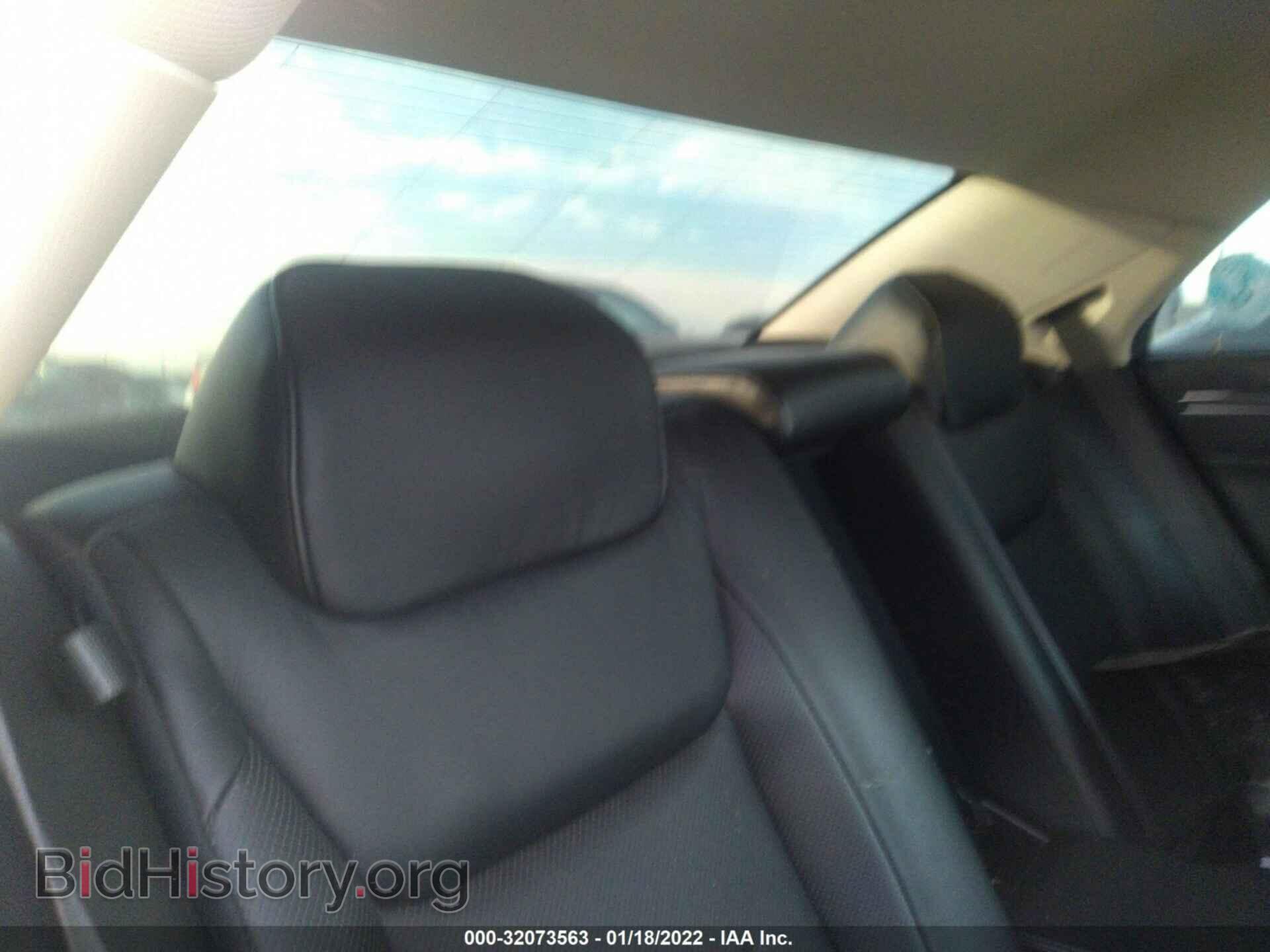 2019 CHRYSLER 300 - VIN: 2C3CCAEG9KH693492 - Фото 8
