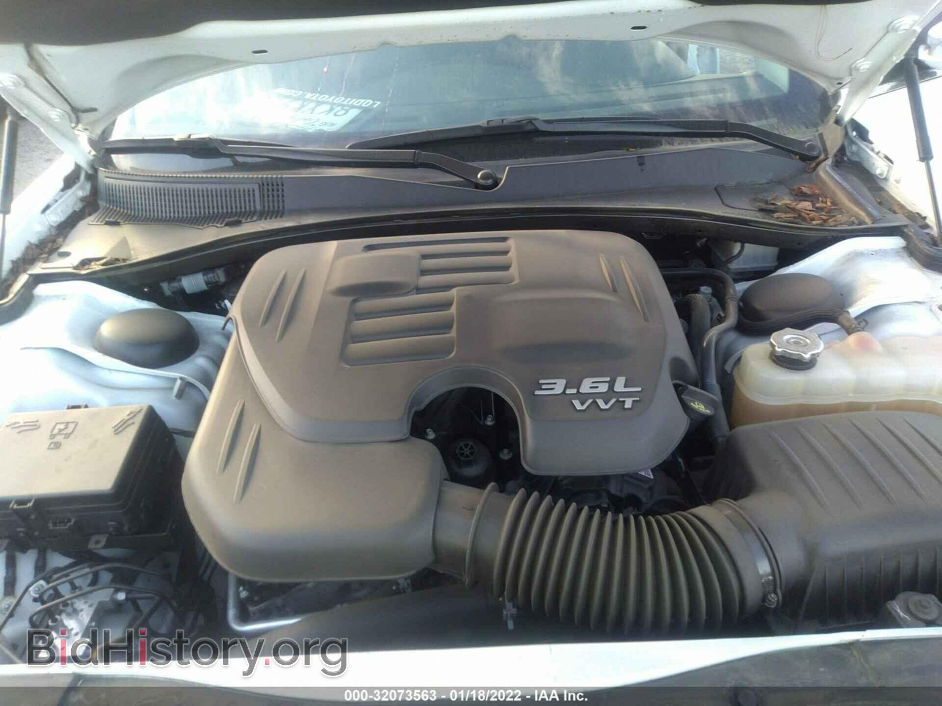 2019 CHRYSLER 300 - VIN: 2C3CCAEG9KH693492 - Фото 10
