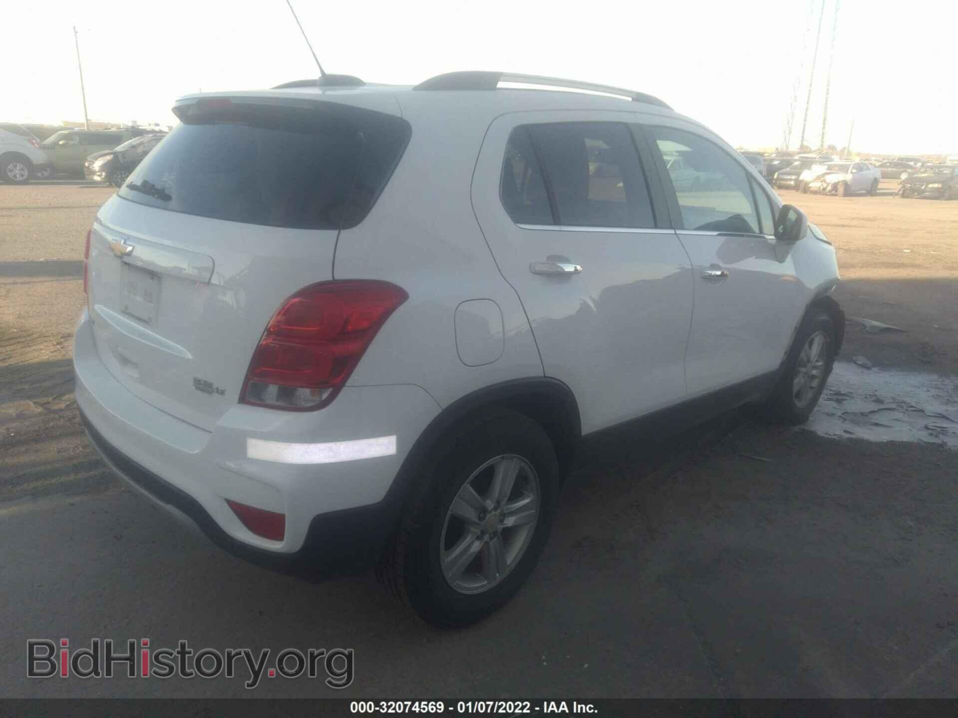 2017 CHEVROLET TRAX - VIN: 3GNCJLSB0HL235143 - Фото 4