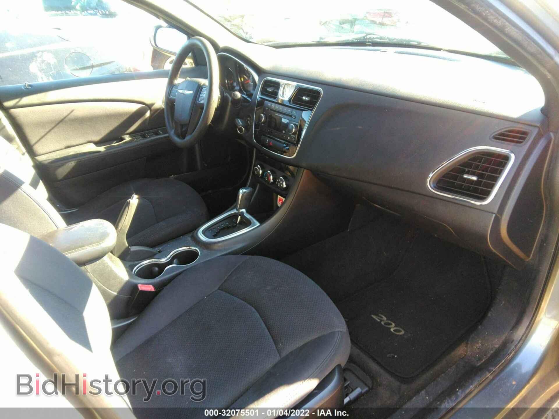 2012 CHRYSLER 200 - VIN: 1C3CCBAB2CN296084 - Photo 5