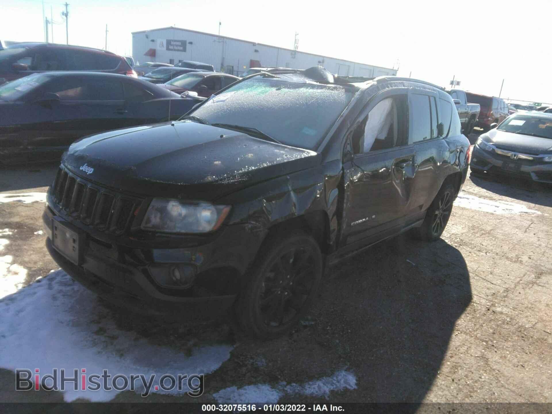 2012 JEEP COMPASS - VIN: 1C4NJCEB5CD678206 - Photo 2