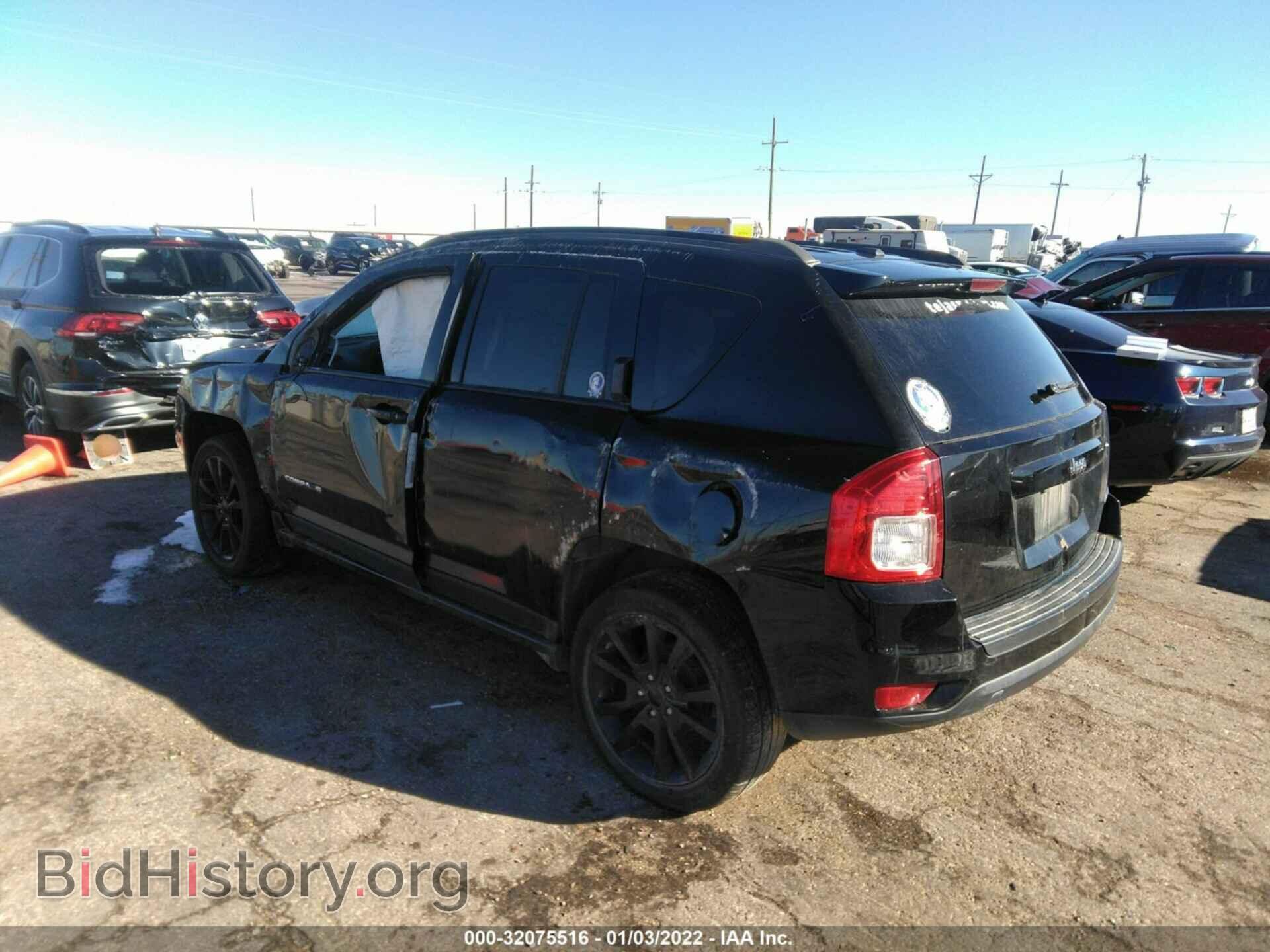 2012 JEEP COMPASS - VIN: 1C4NJCEB5CD678206 - Photo 3