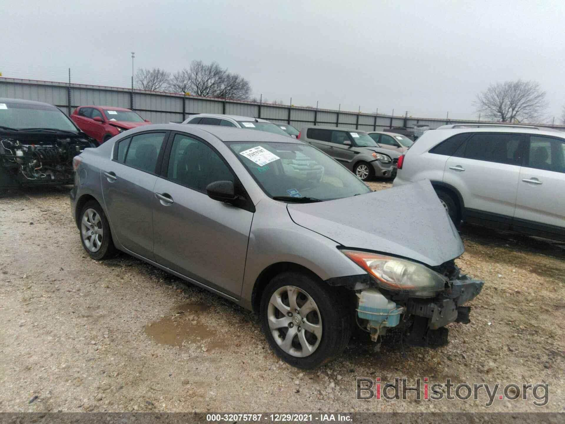 Photo JM1BL1TF1D1726701 - MAZDA MAZDA3 2013