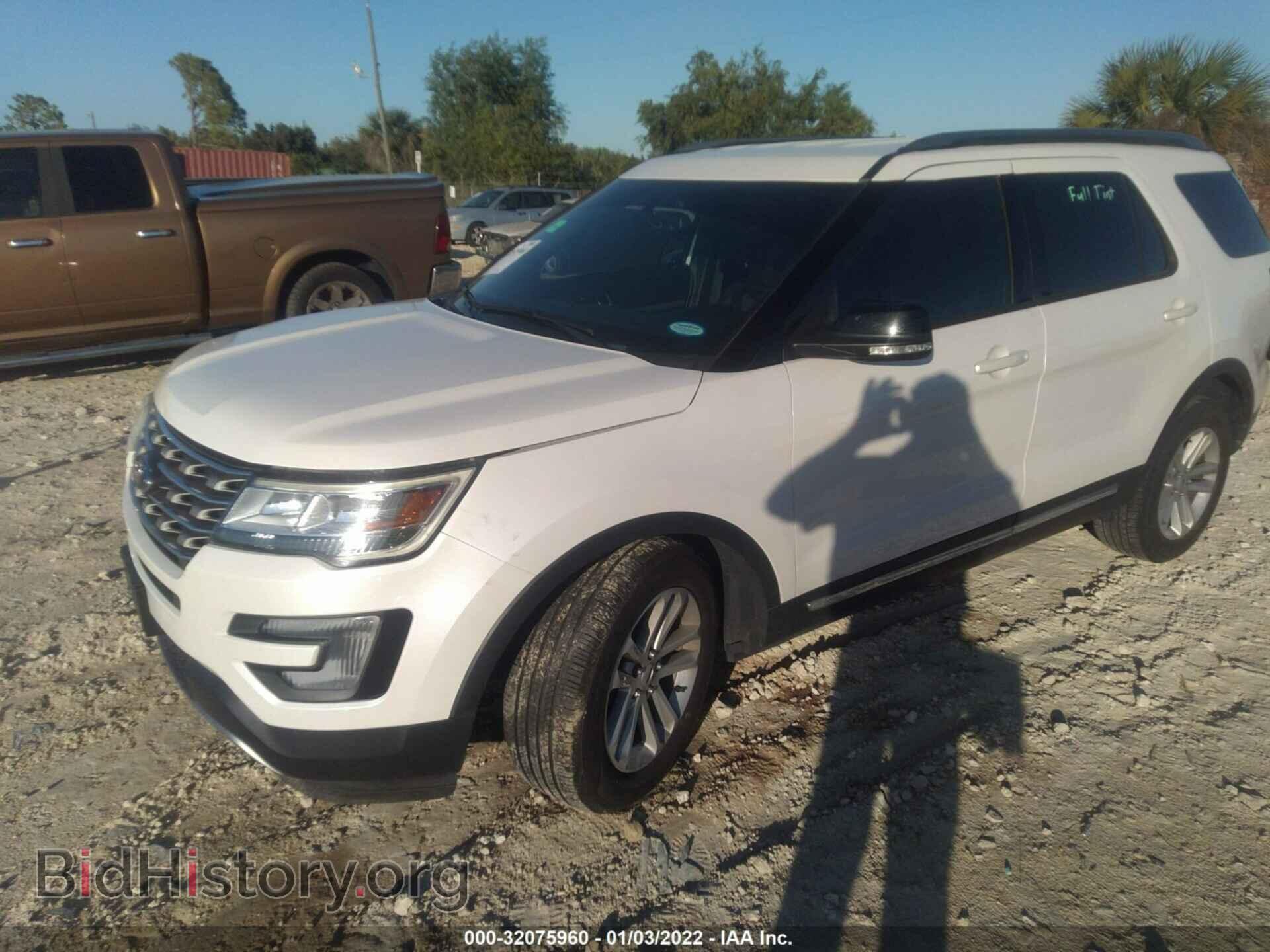 2017 FORD EXPLORER - VIN: 1FM5K7D89HGD15922 - Photo 2