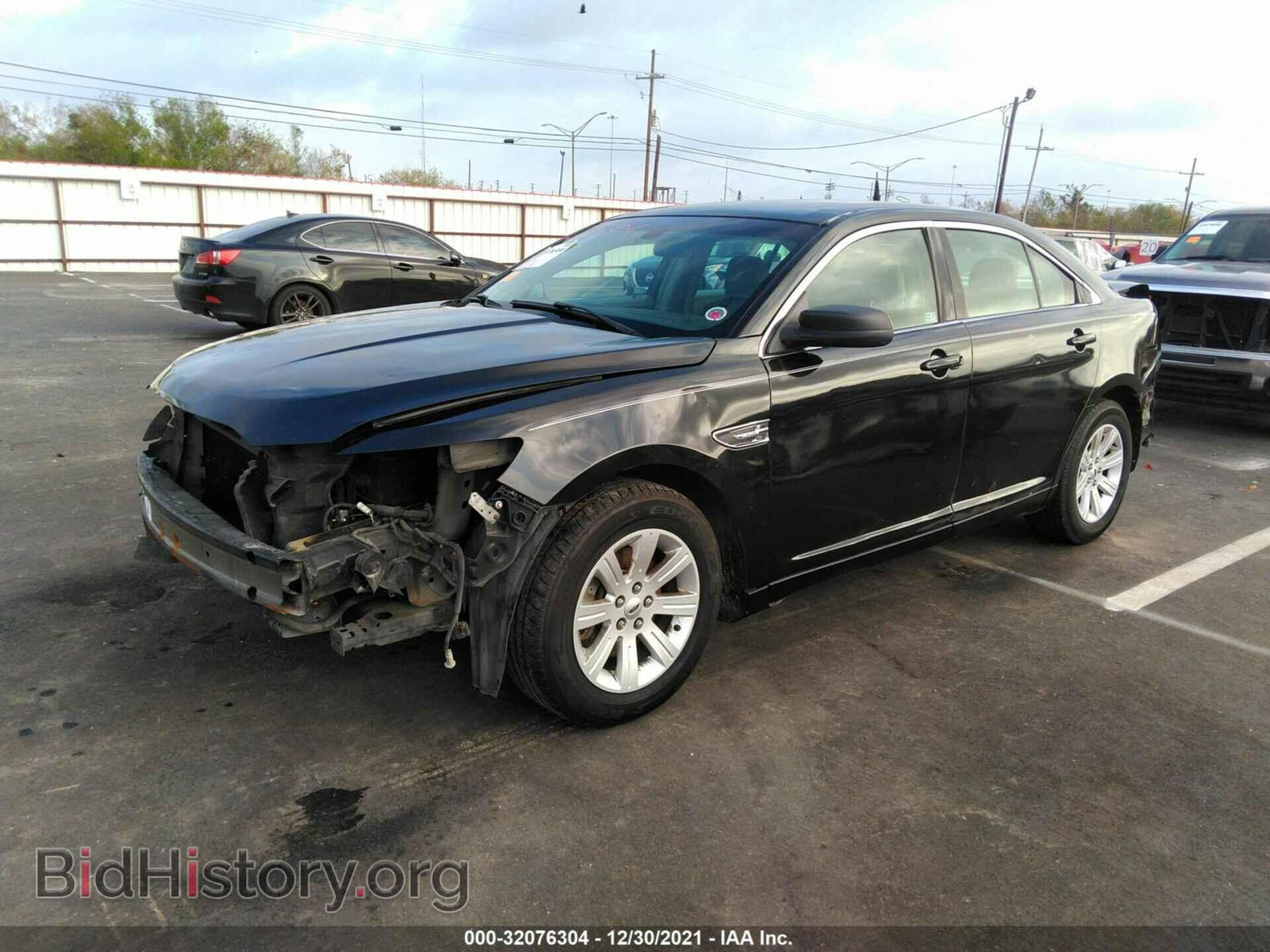 2011 FORD TAURUS - VIN: 1FAHP2DW0BG176507 - Photo 2