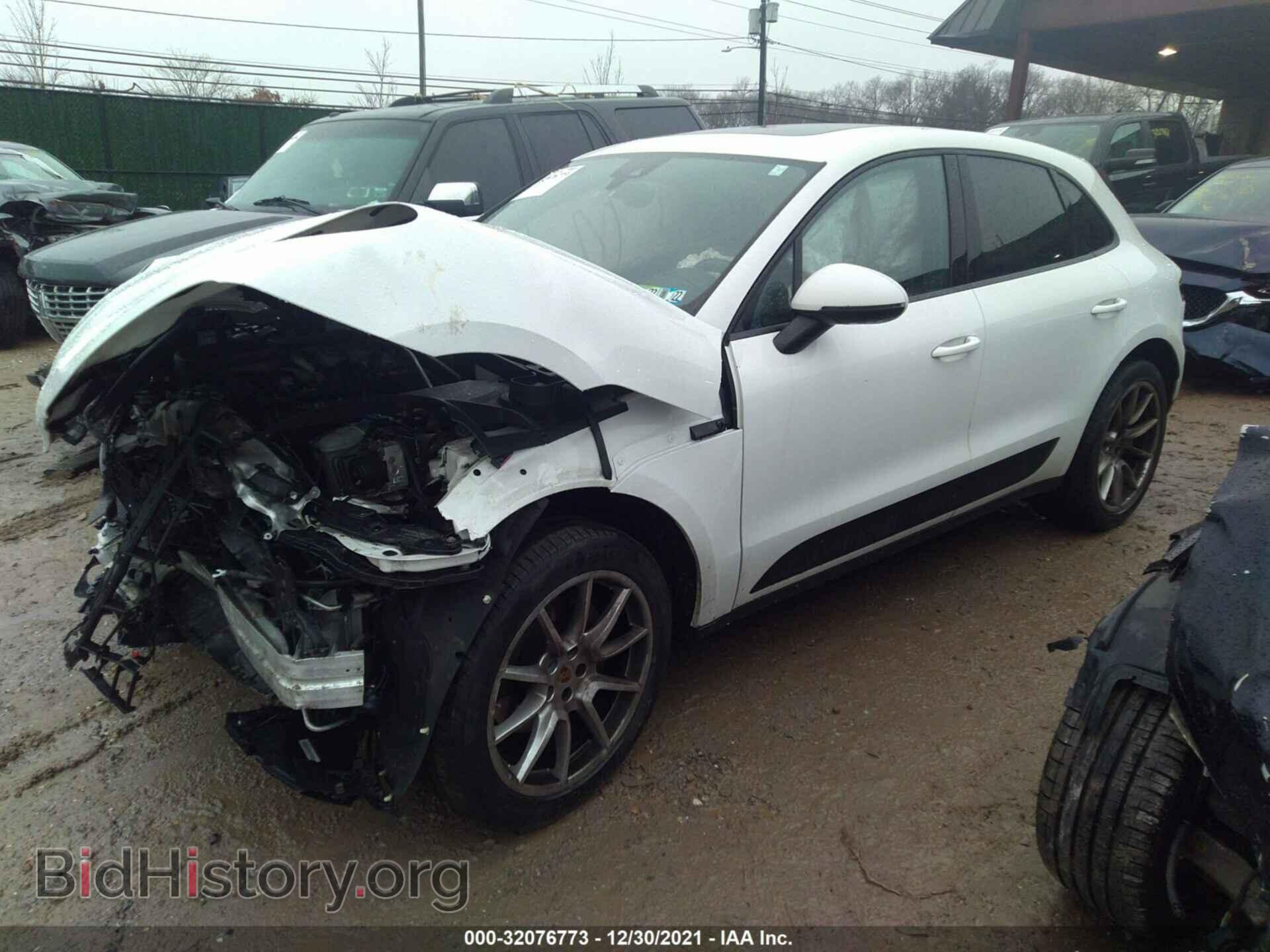 2017 PORSCHE MACAN - VIN: WP1AA2A52HLB06630 - Фото 2