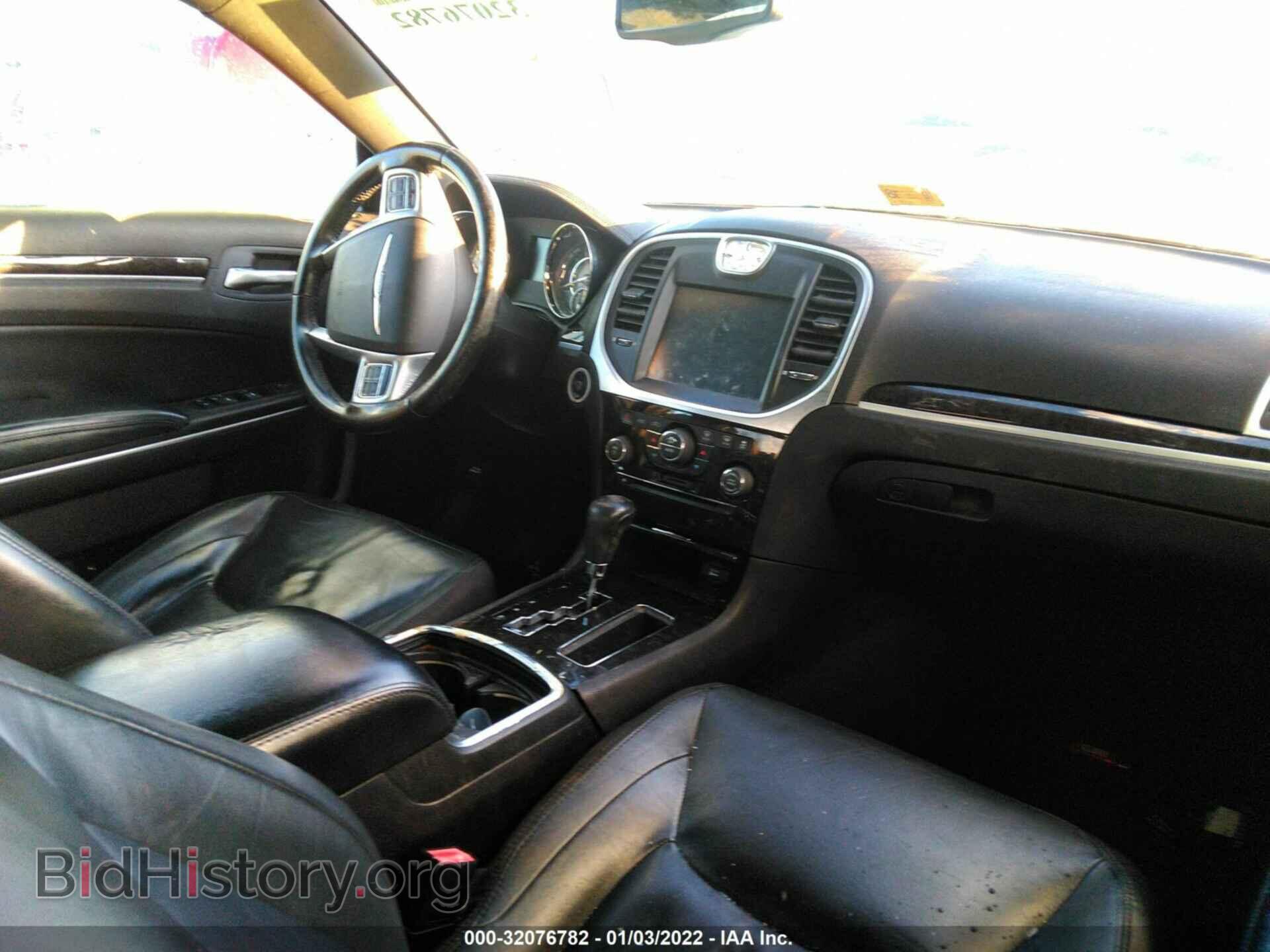 2011 CHRYSLER 300 - VIN: 2C3CA5CG5BH547669 - Фото 5