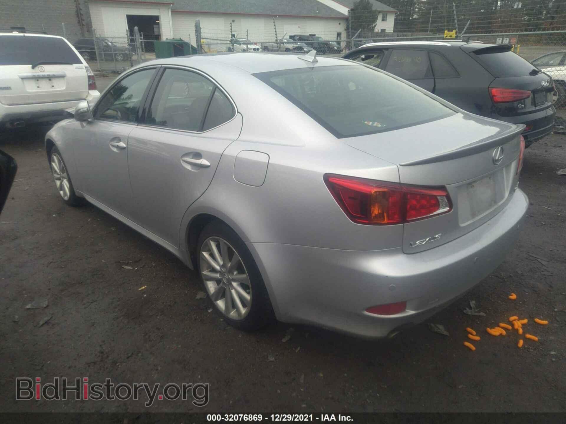 2009 LEXUS IS 250 - VIN: JTHCK262892029600 - Фото 3
