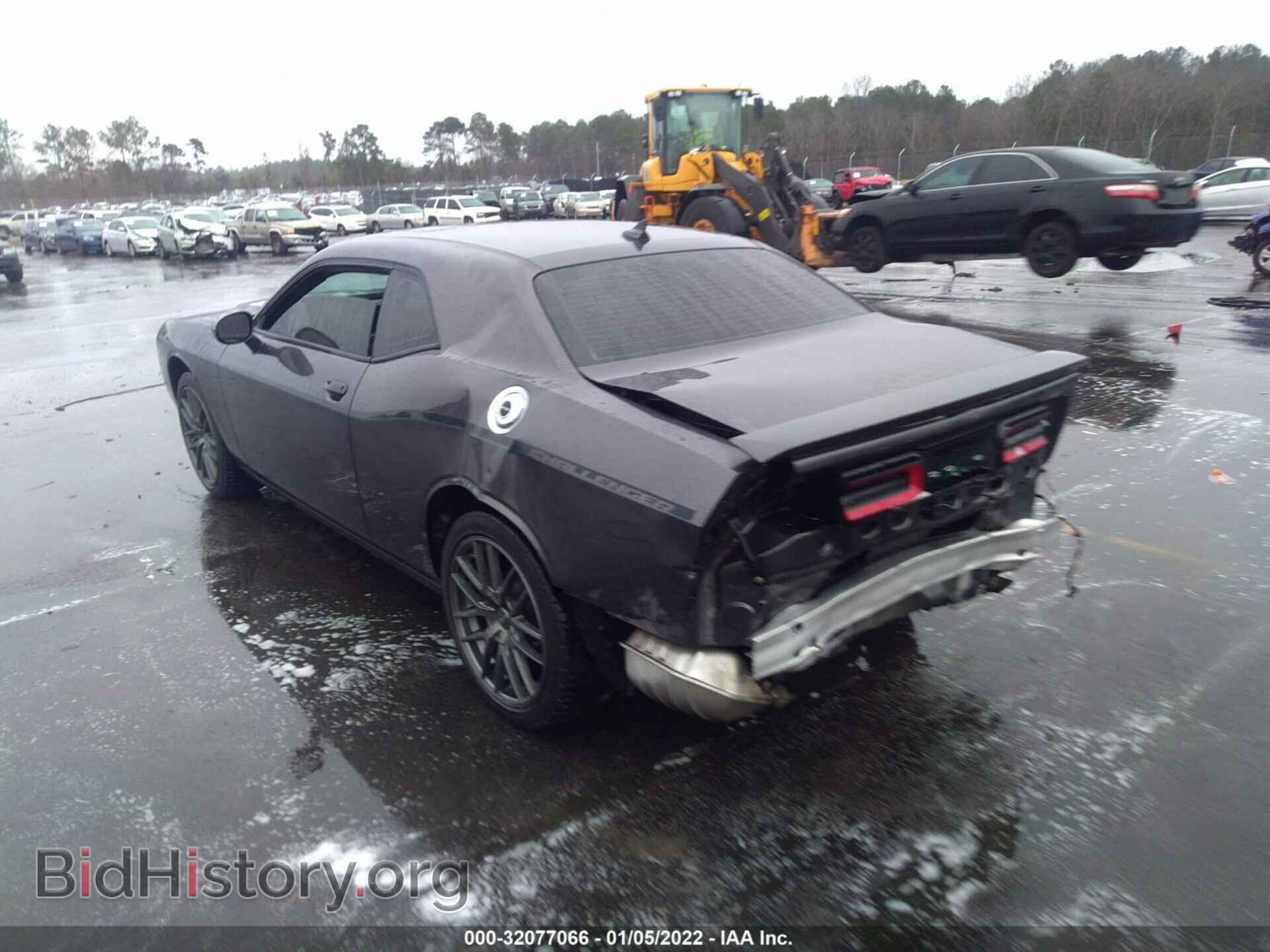 2015 DODGE CHALLENGER - VIN: 2C3CDZAG0FH737239 - Фото 3
