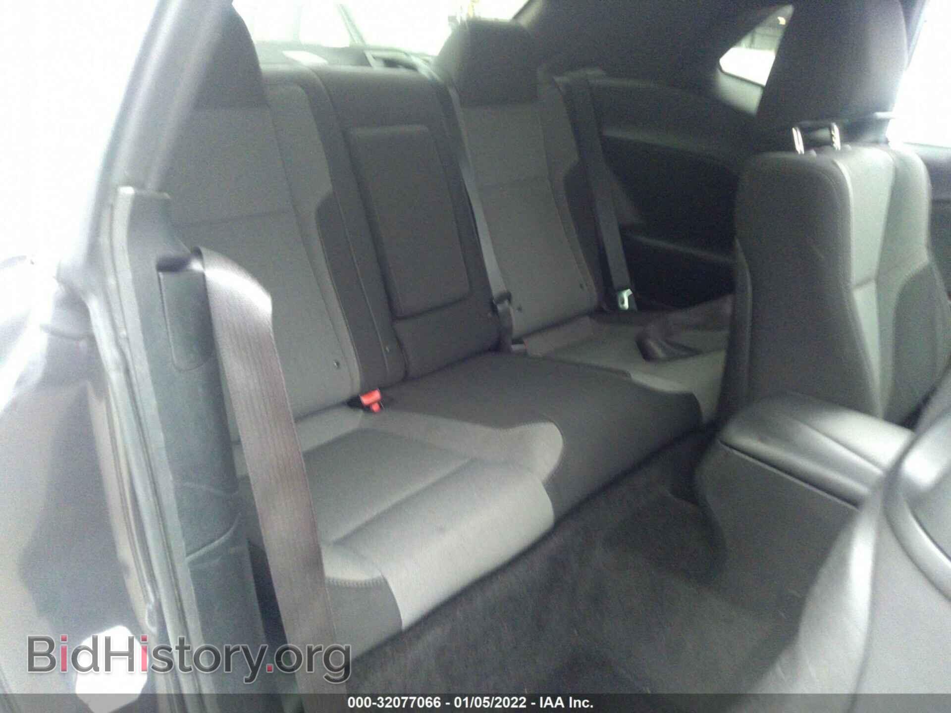 2015 DODGE CHALLENGER - VIN: 2C3CDZAG0FH737239 - Фото 8