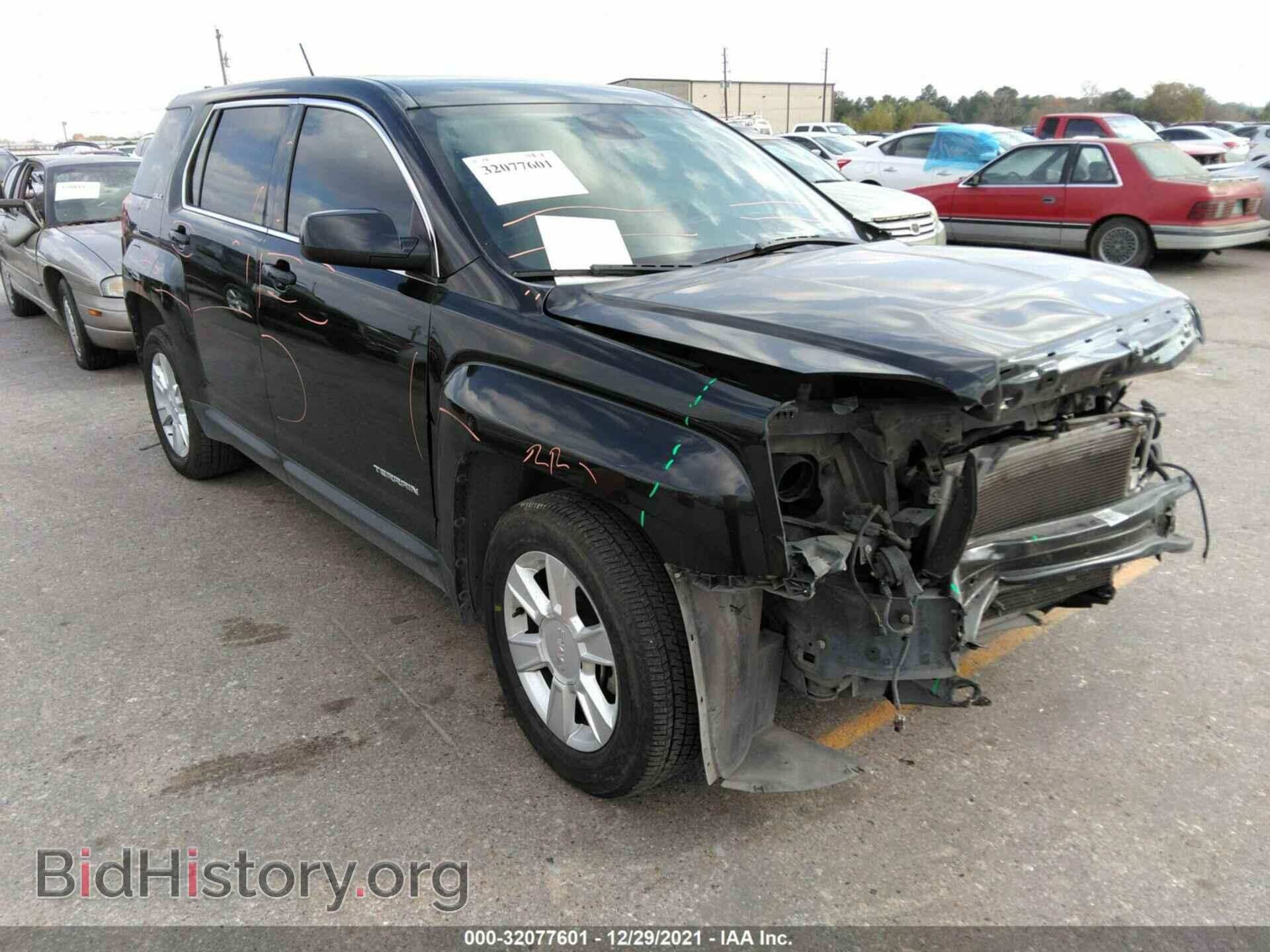 Фотография 2GKALMEK2D6388458 - GMC TERRAIN 2013