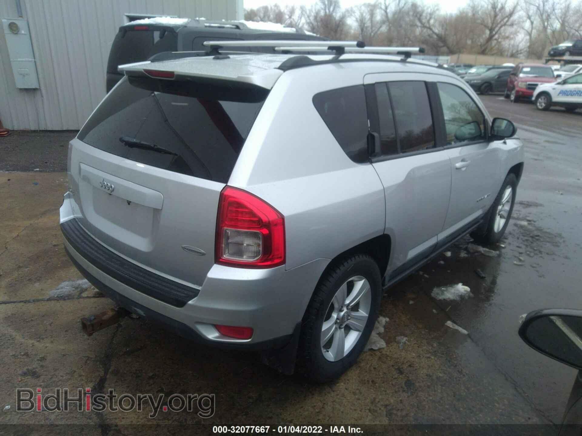 2011 JEEP COMPASS - VIN: 1J4NF1FB0BD258088 - Фото 4