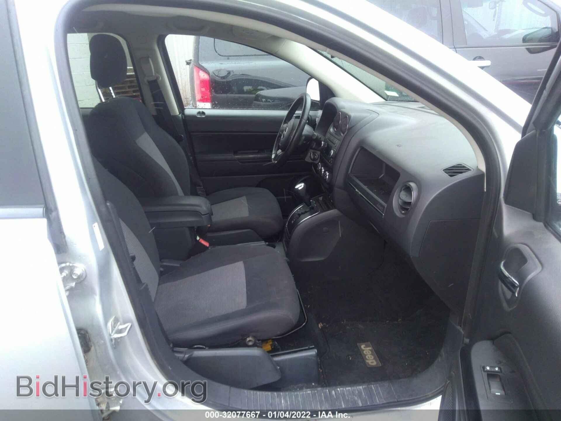 2011 JEEP COMPASS - VIN: 1J4NF1FB0BD258088 - Фото 5