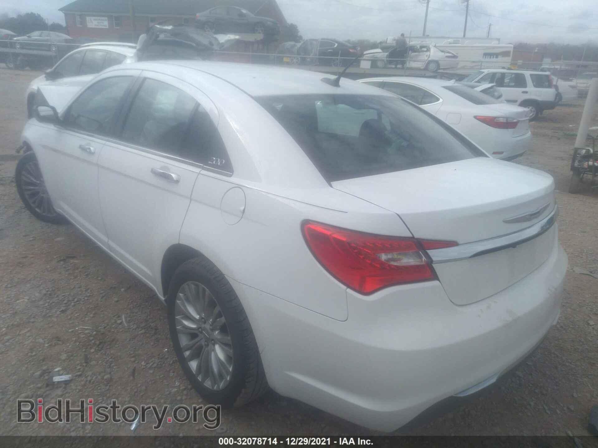 2013 CHRYSLER 200 - VIN: 1C3CCBCG5DN574826 - Фото 3
