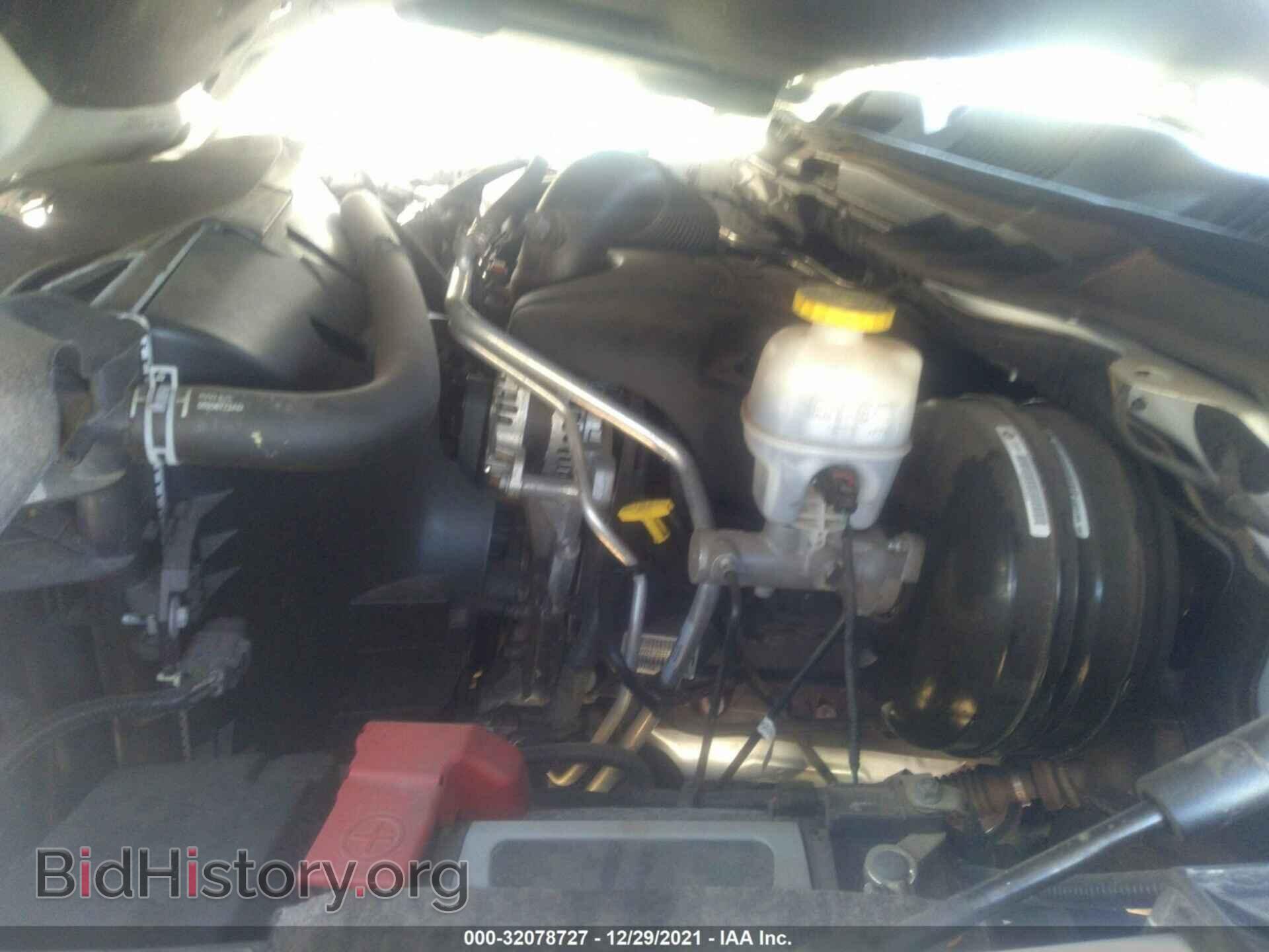 2019 RAM 1500 CLASSIC - VIN: 1C6RR7TT8KS566918 - Фото 10