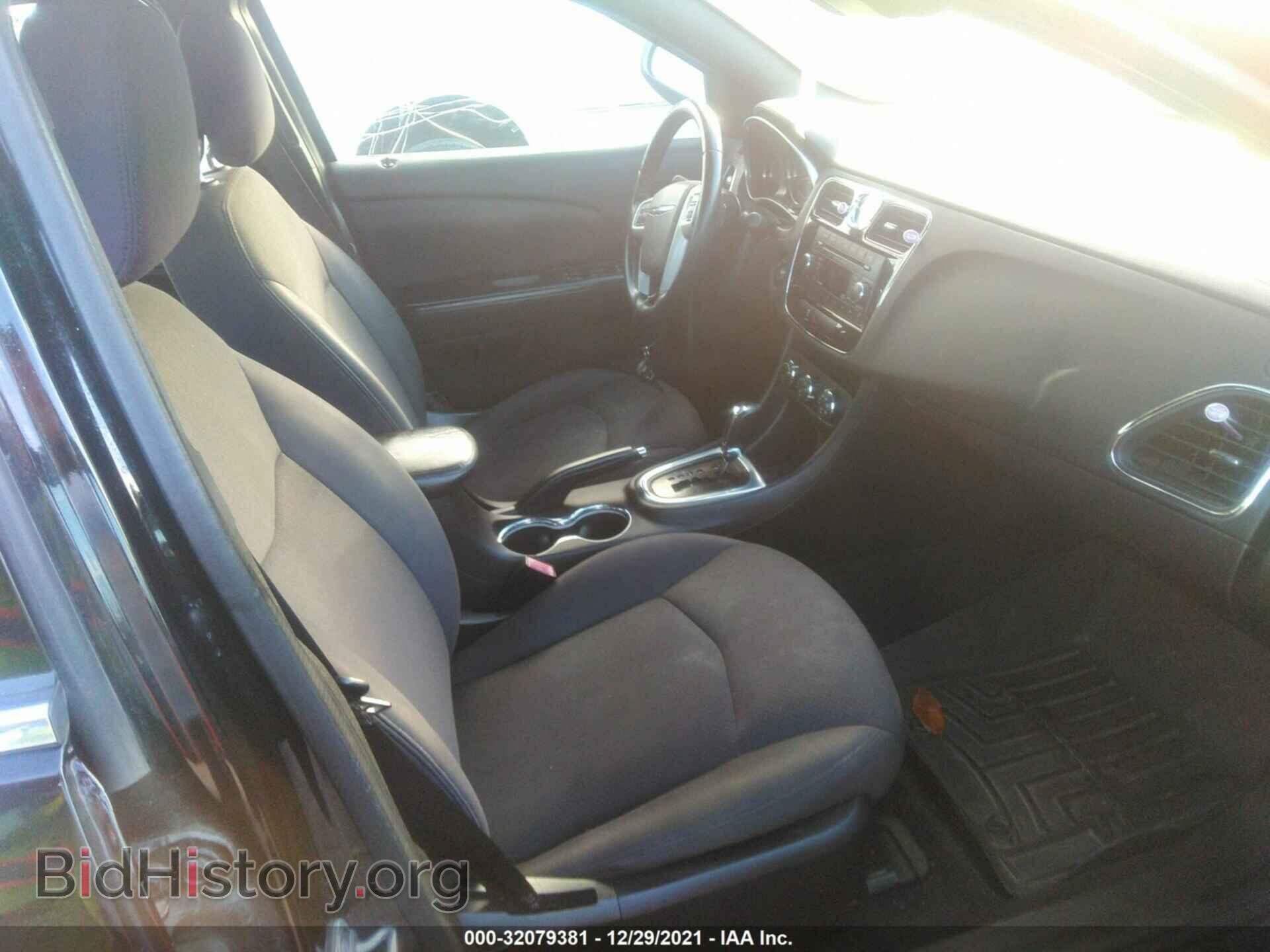 2014 CHRYSLER 200 - VIN: 1C3CCBBG2EN106295 - Photo 5