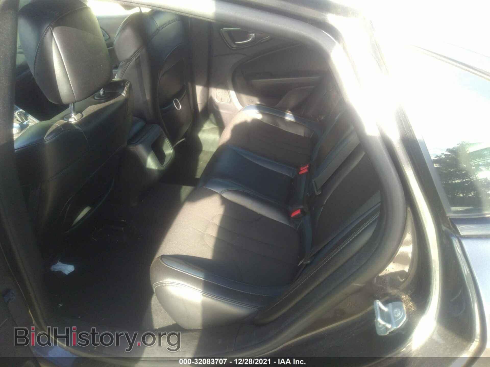 2016 CHRYSLER 200 - VIN: 1C3CCCBB0GN123836 - Фото 8