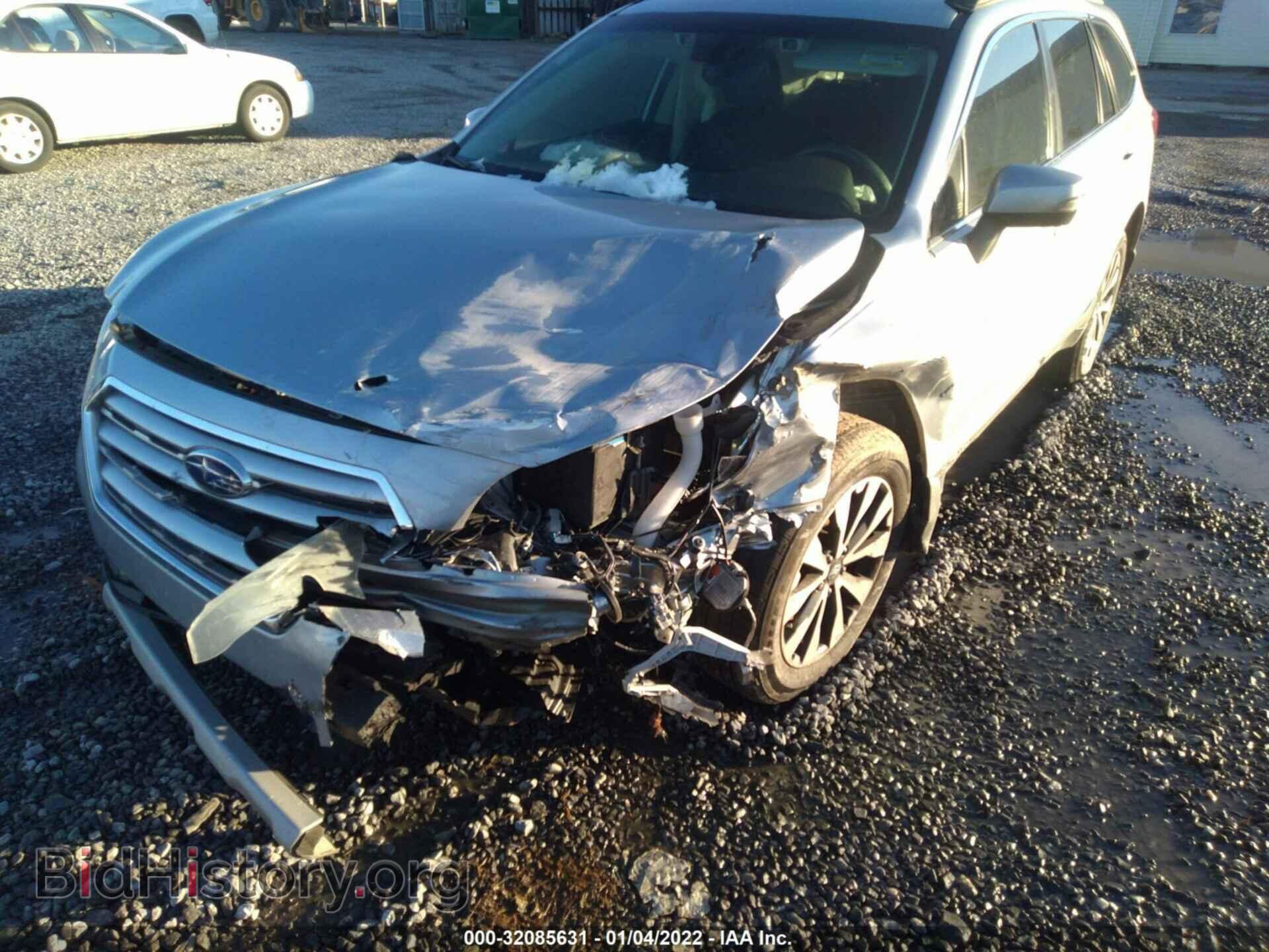 2017 SUBARU OUTBACK - VIN: 4S4BSANC4H3311173 - Фото 2
