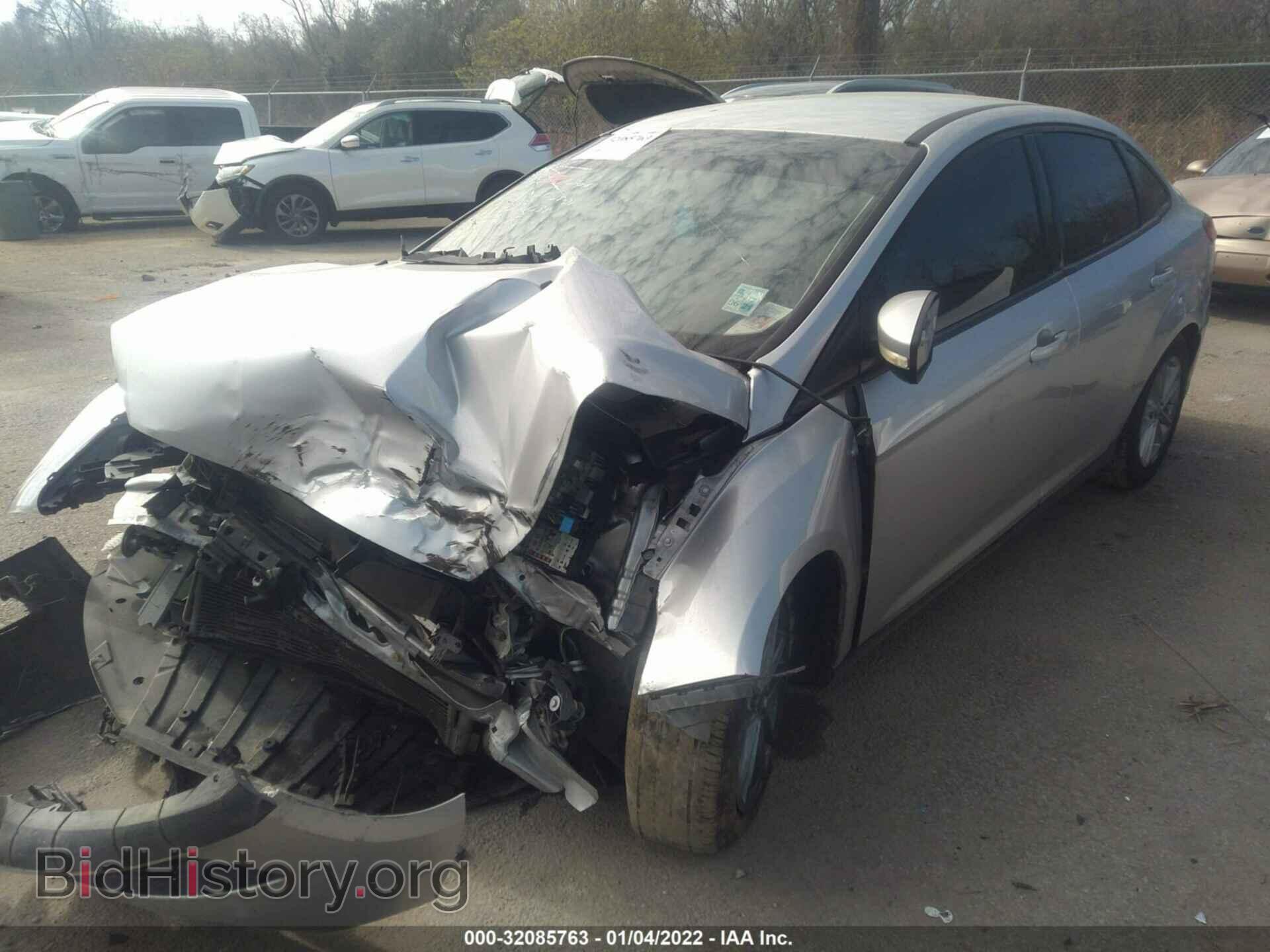 2016 FORD FOCUS - VIN: 1FADP3F21GL271638 - Фото 2