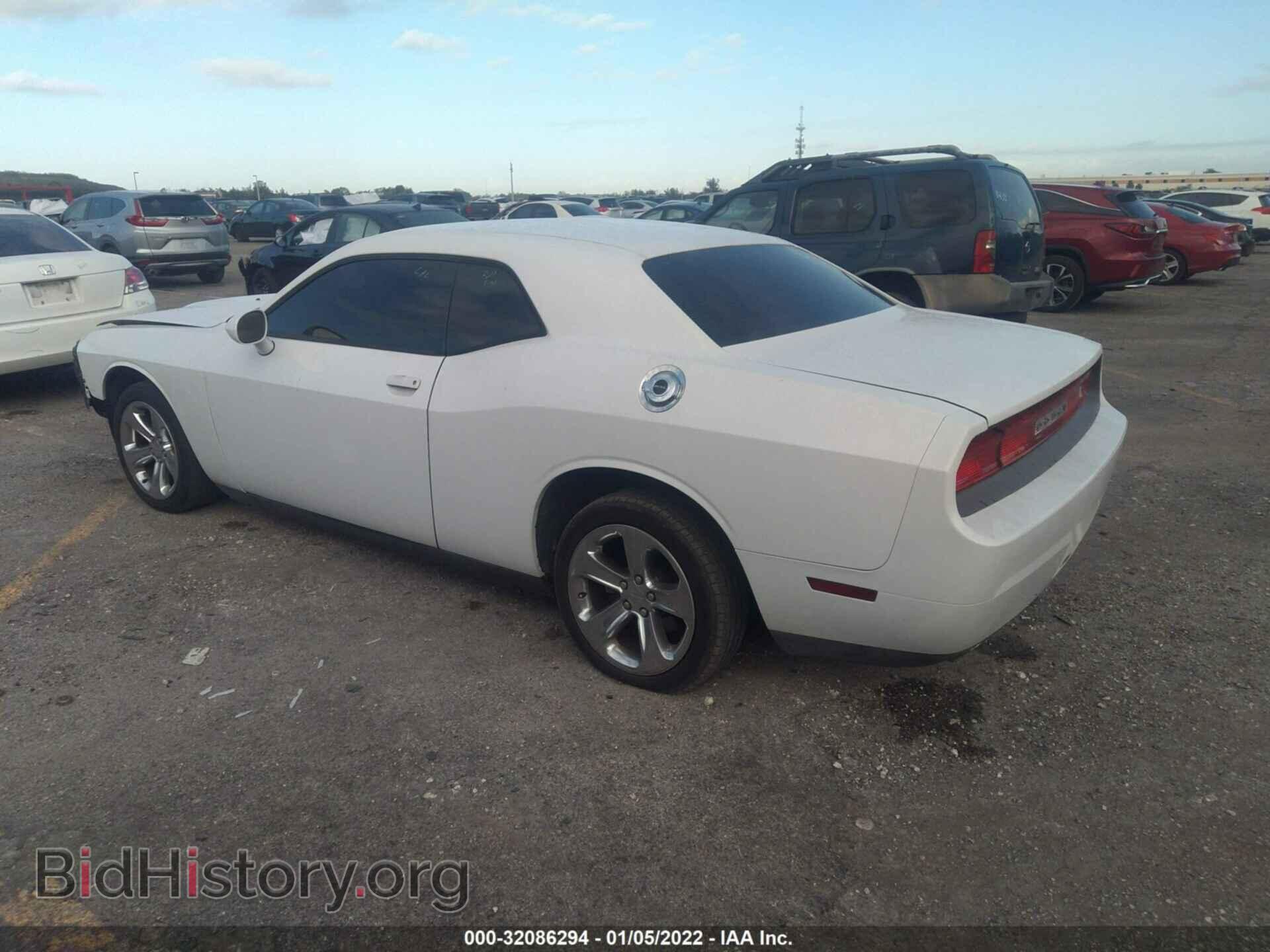 2012 DODGE CHALLENGER - VIN: 2C3CDYAG0CH204300 - Фото 3
