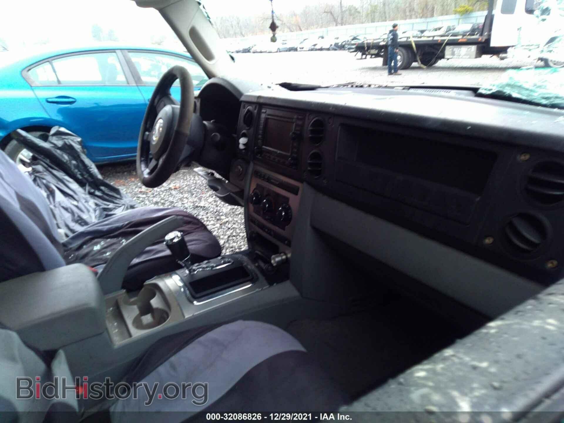 2007 JEEP COMMANDER - VIN: 1J8HG48K07C556922 - Фото 5