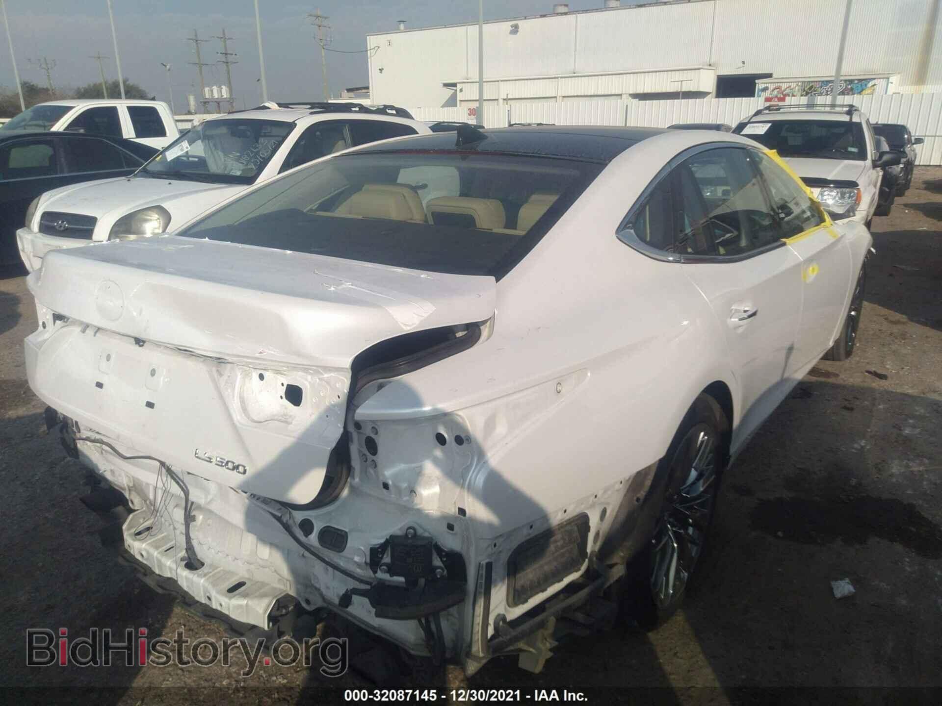 2018 LEXUS LS - VIN: JTHB5LFF5J5004331 - Фото 4