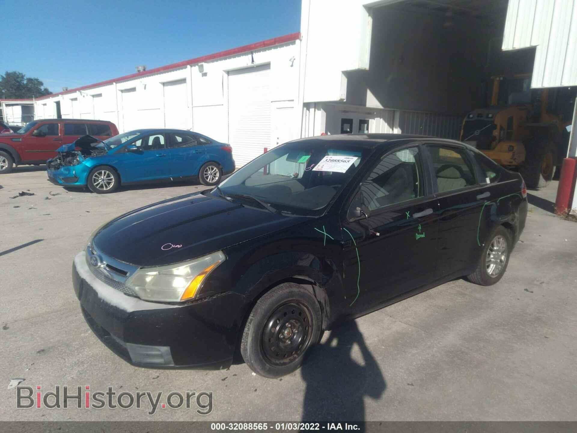 2010 FORD FOCUS - VIN: 1FAHP3FN4AW294803 - Фото 2