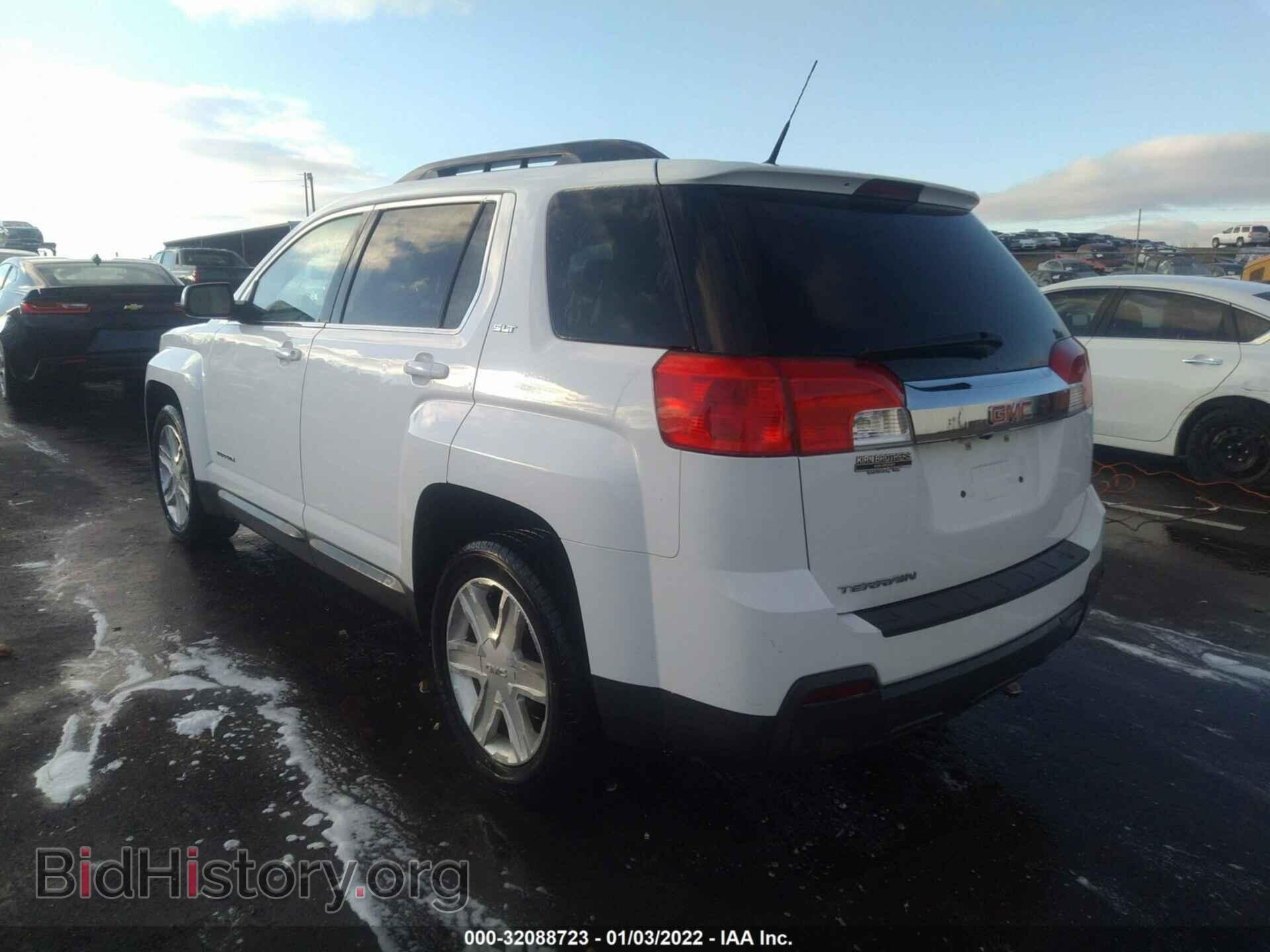 2011 GMC TERRAIN - VIN: 2CTALUEC7B6359737 - Photo 3