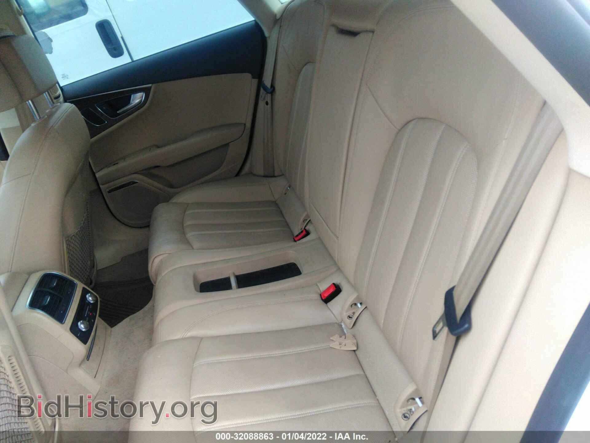 2012 AUDI A7 - VIN: WAU2GAFC8CN105739 - Фото 8