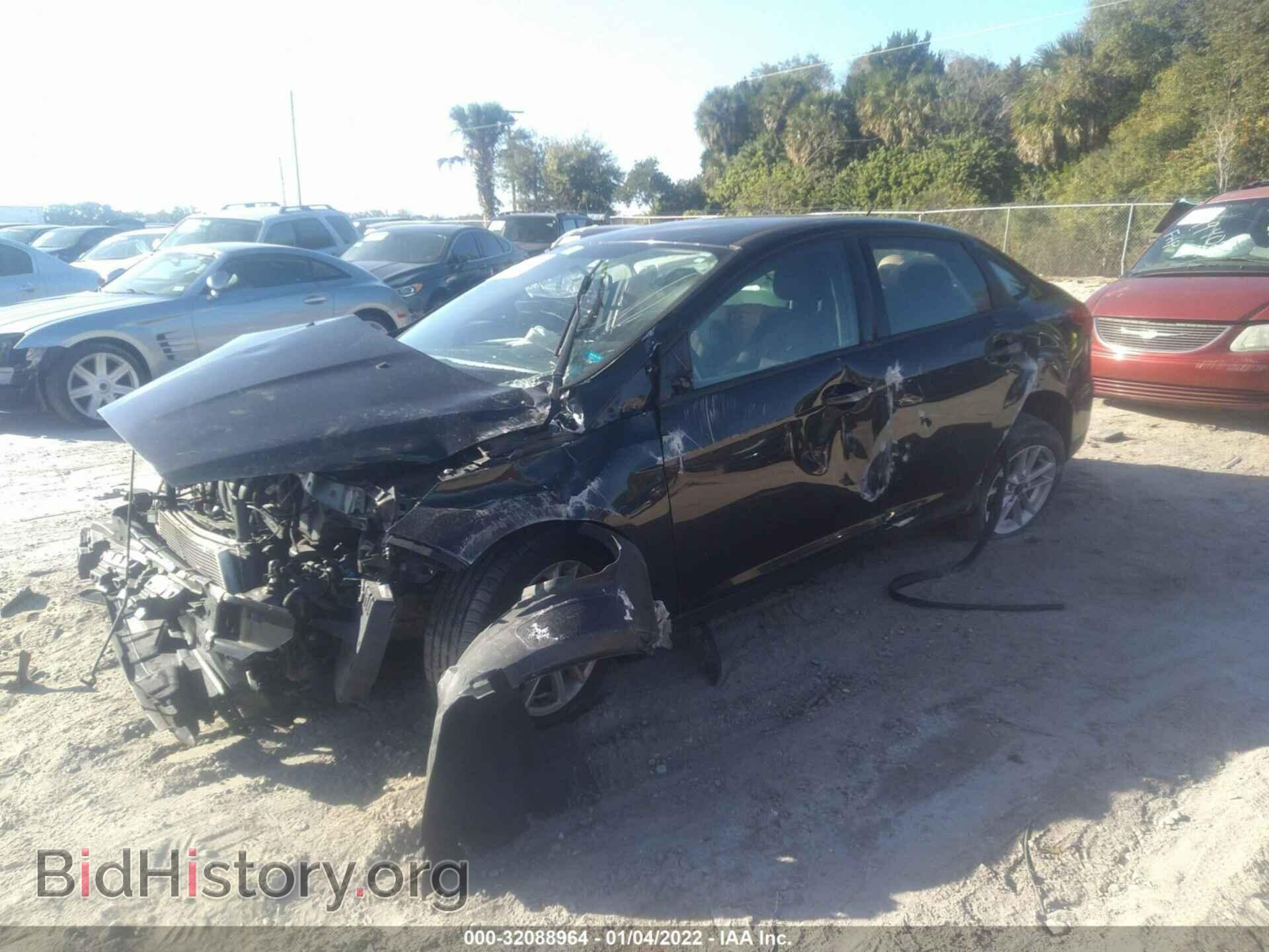 2015 FORD FOCUS - VIN: 1FADP3F28FL296177 - Photo 2
