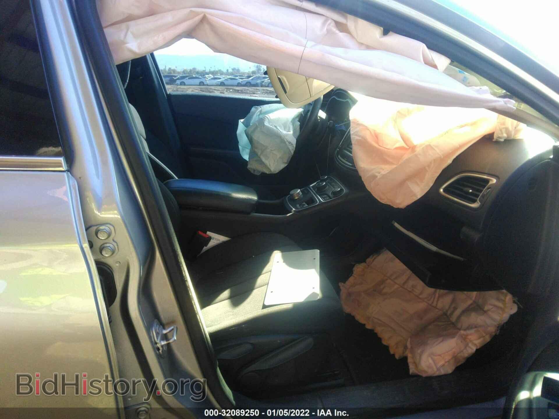 2015 CHRYSLER 200 - VIN: 1C3CCCAB9FN679787 - Фото 5
