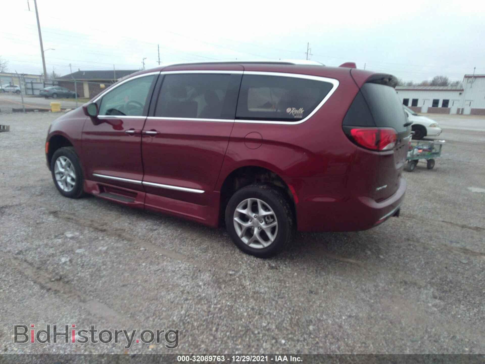2019 CHRYSLER PACIFICA - VIN: 2C4RC1EG2KR708401 - Фото 3