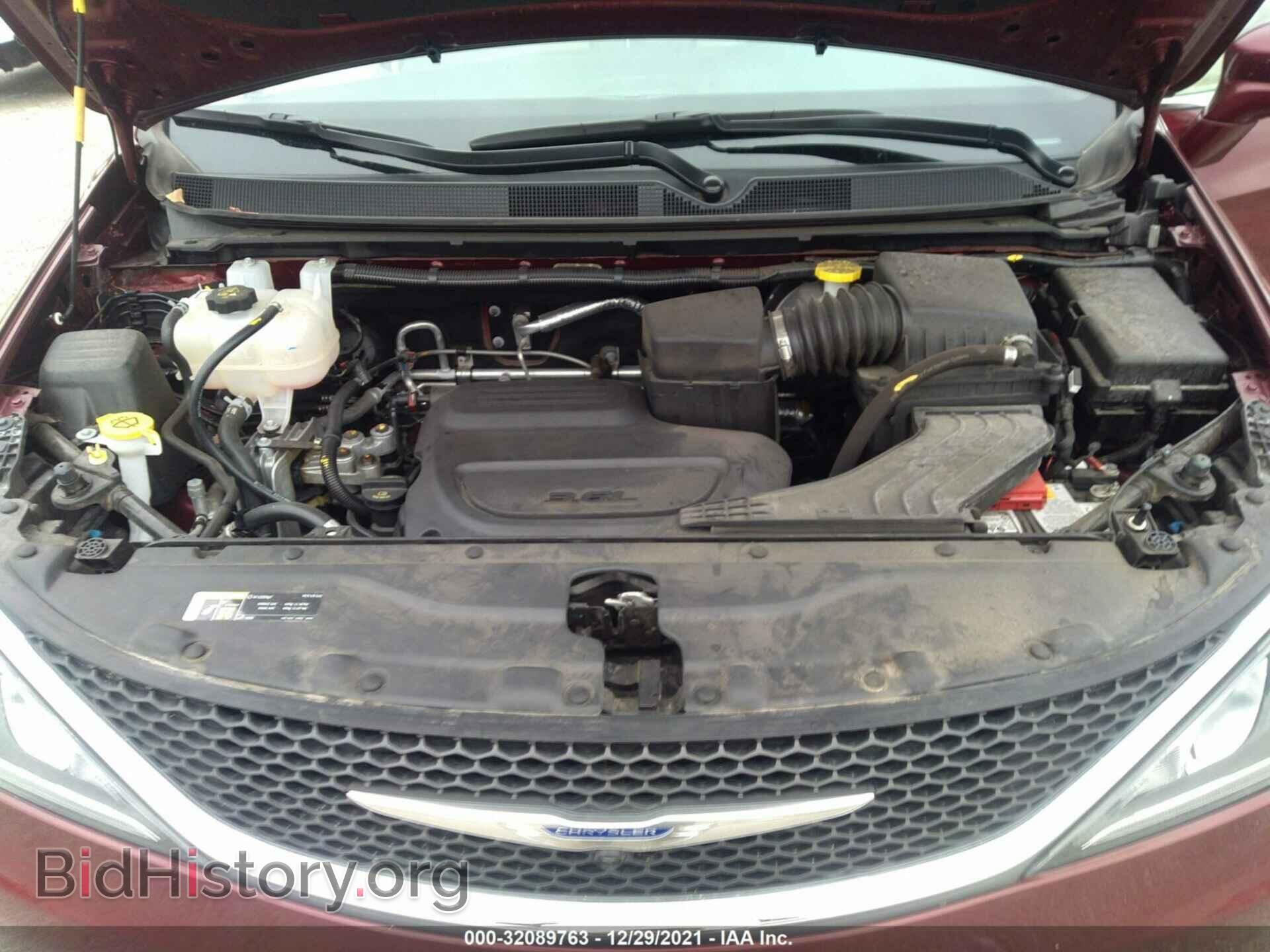 2019 CHRYSLER PACIFICA - VIN: 2C4RC1EG2KR708401 - Фото 10