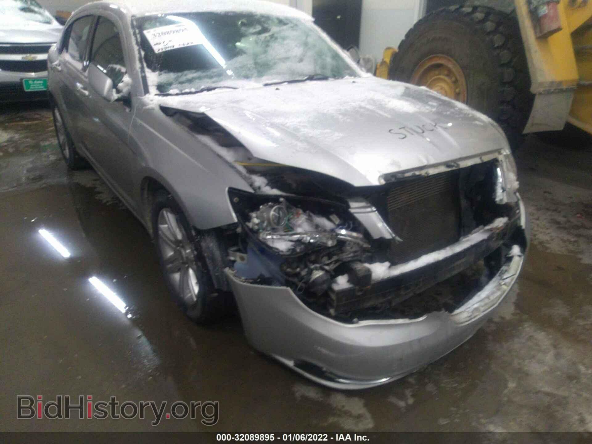 2012 CHRYSLER 200 - VIN: 1C3CCBAB4CN318568 - Фото 6