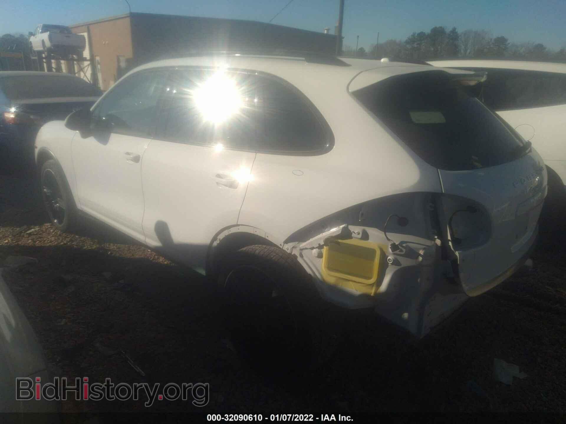 2013 PORSCHE CAYENNE - VIN: WP1AB2A24DLA85308 - Фото 3