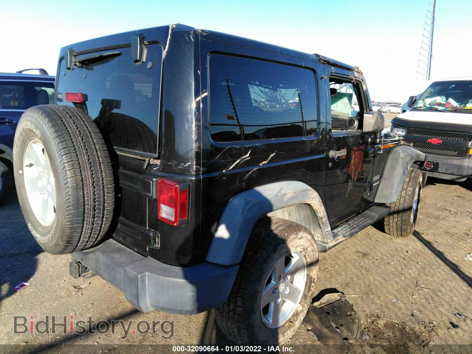 2011 JEEP WRANGLER - VIN: 1J4AA2D16BL597828 - Фото 4