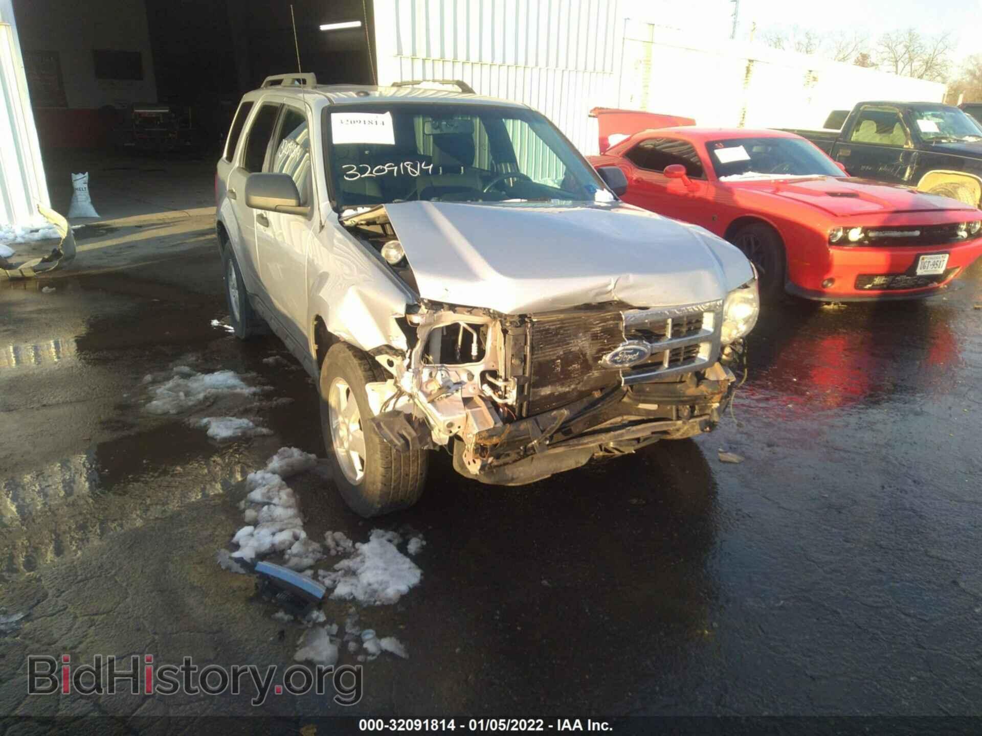 2011 FORD ESCAPE - VIN: 1FMCU9DG8BKA75447 - Фото 6