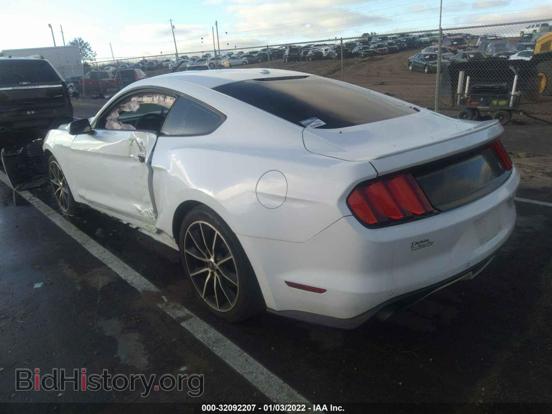 2016 FORD MUSTANG - VIN: 1FA6P8TH2G5277094 - Фото 3