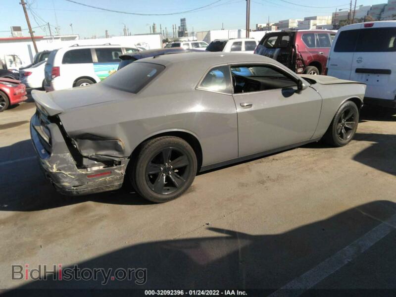 2019 Dodge CHALLENGER (VIN 2C3CDZAG1KH669656) — photo 4 of 11