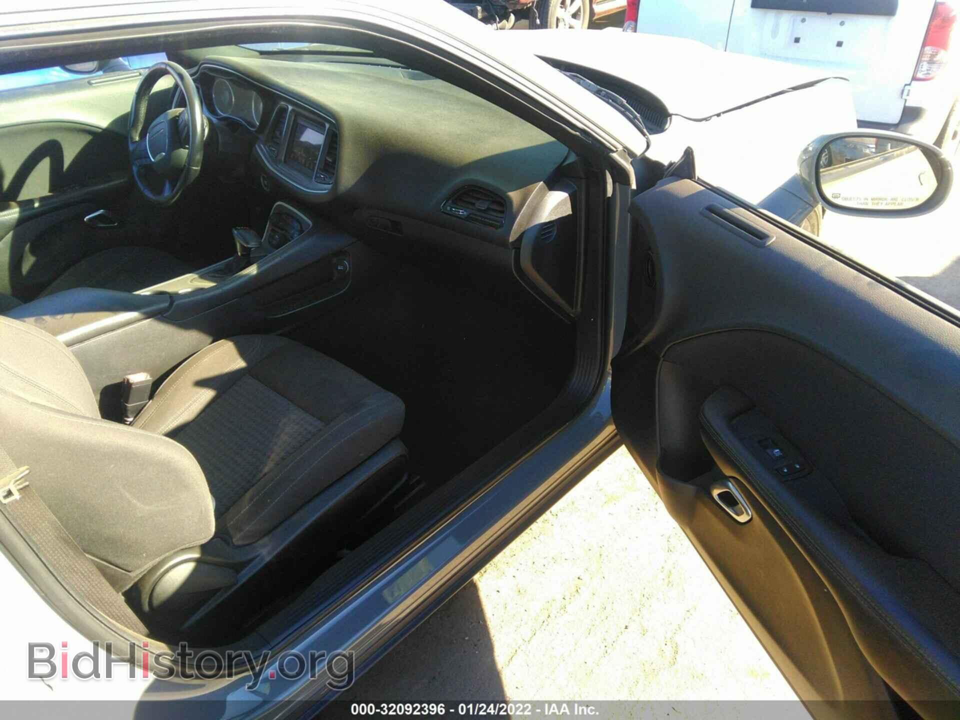 2019 DODGE CHALLENGER - VIN: 2C3CDZAG1KH669656 - Фото 5