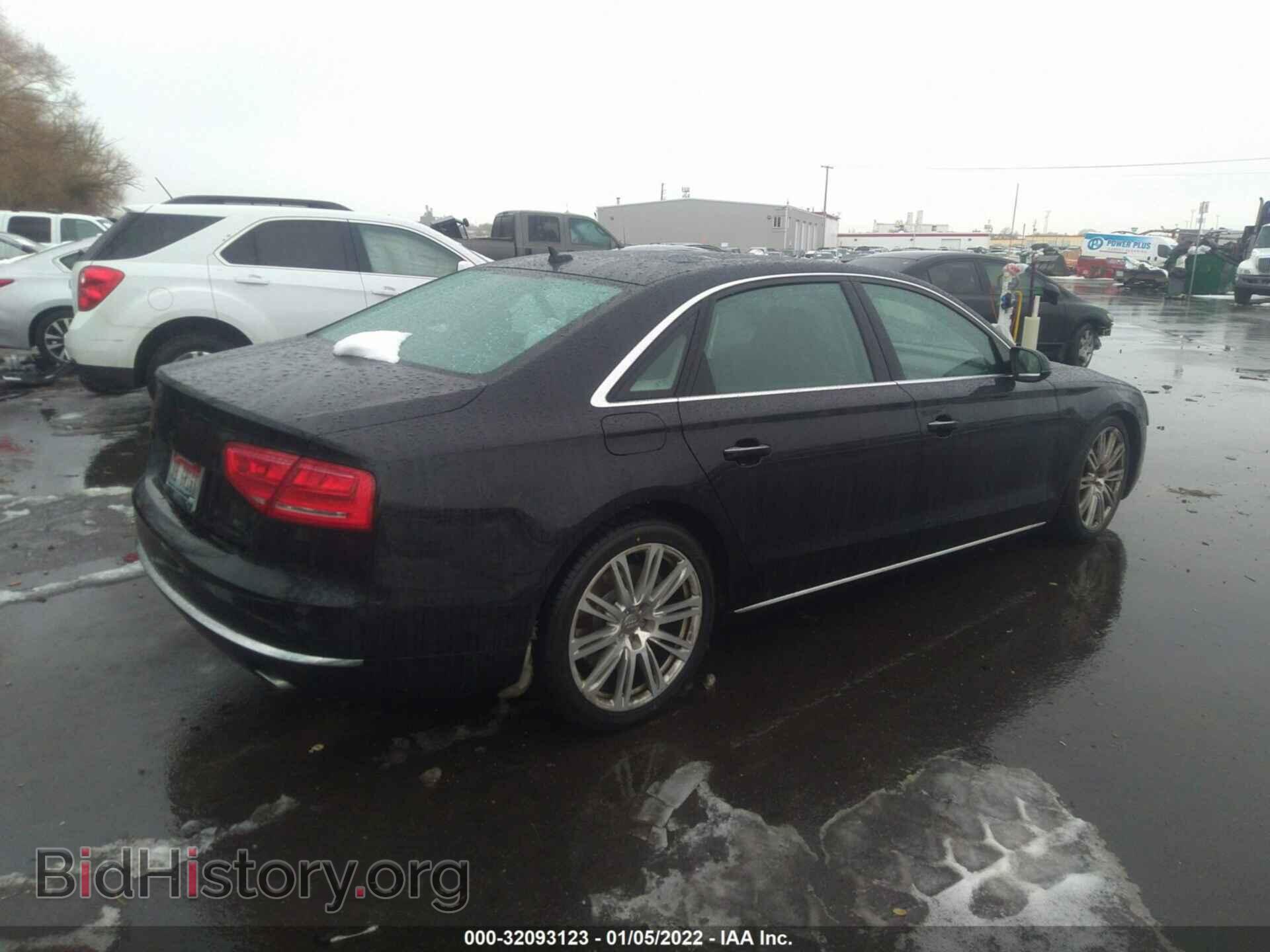 2012 AUDI A8 L - VIN: WAURVAFD9CN027095 - Фото 4