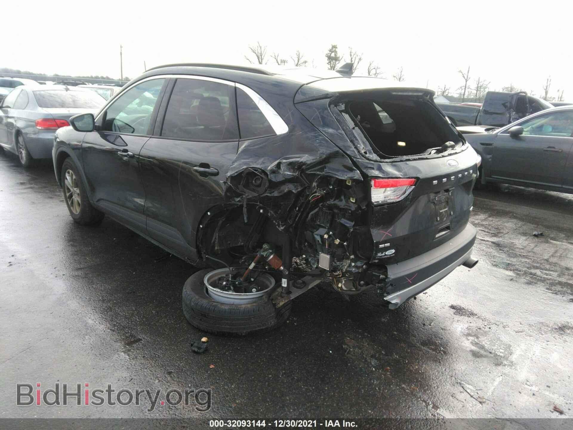 2020 FORD ESCAPE - VIN: 1FMCU9G60LUA82675 - Photo 3